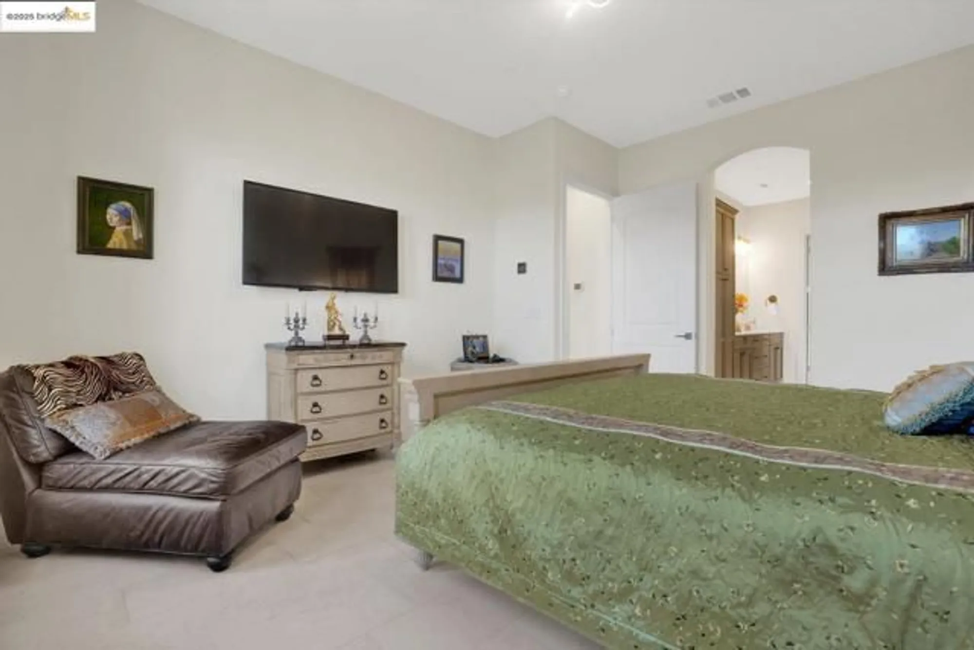 Property Slideshow image 25 of 57 | 1577 chianti ln, Brentwood, CA, 94513