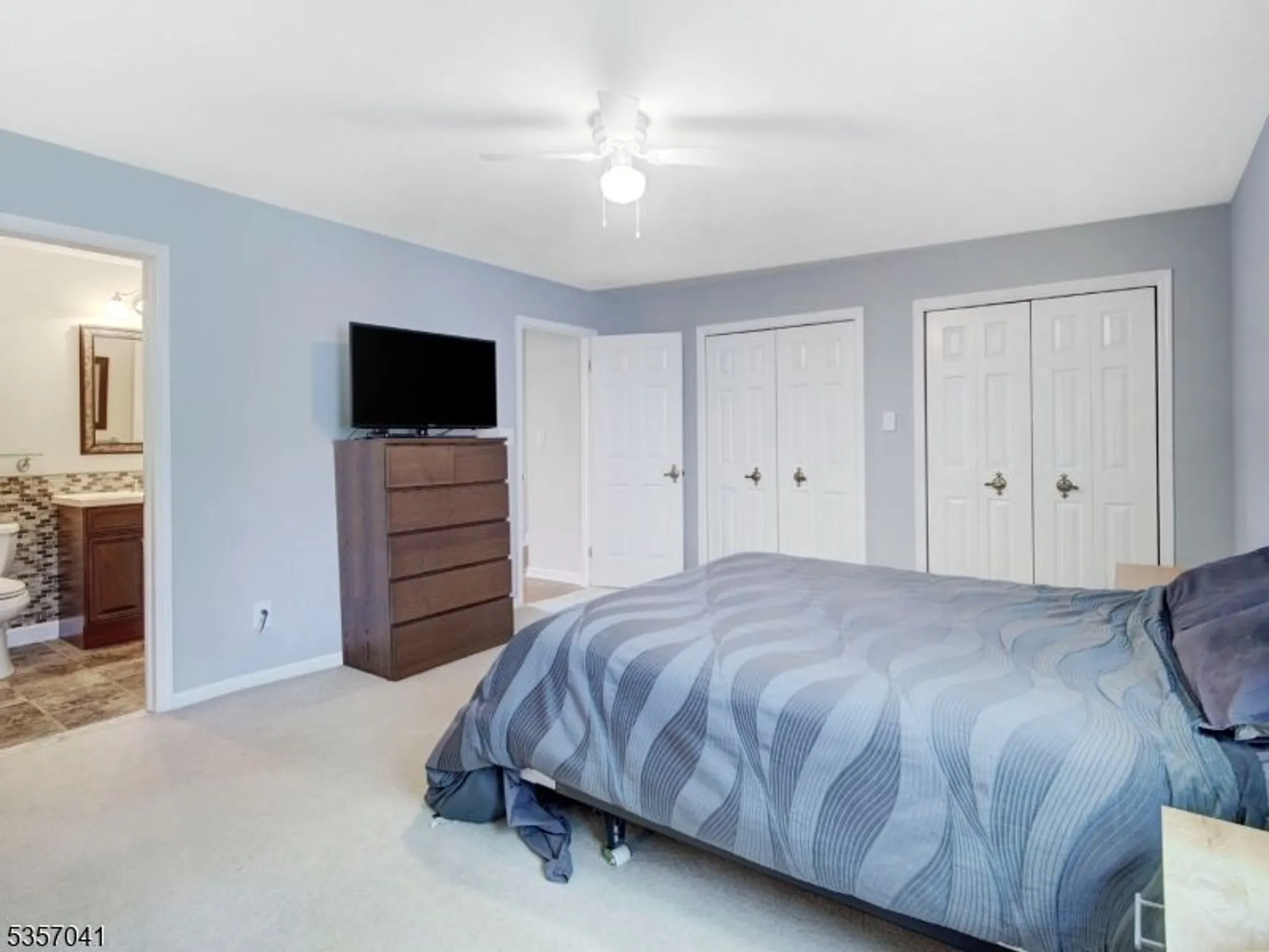 Property Slideshow image 13 of 28 | 77 hampshire dr, Mendham, NJ, 07945