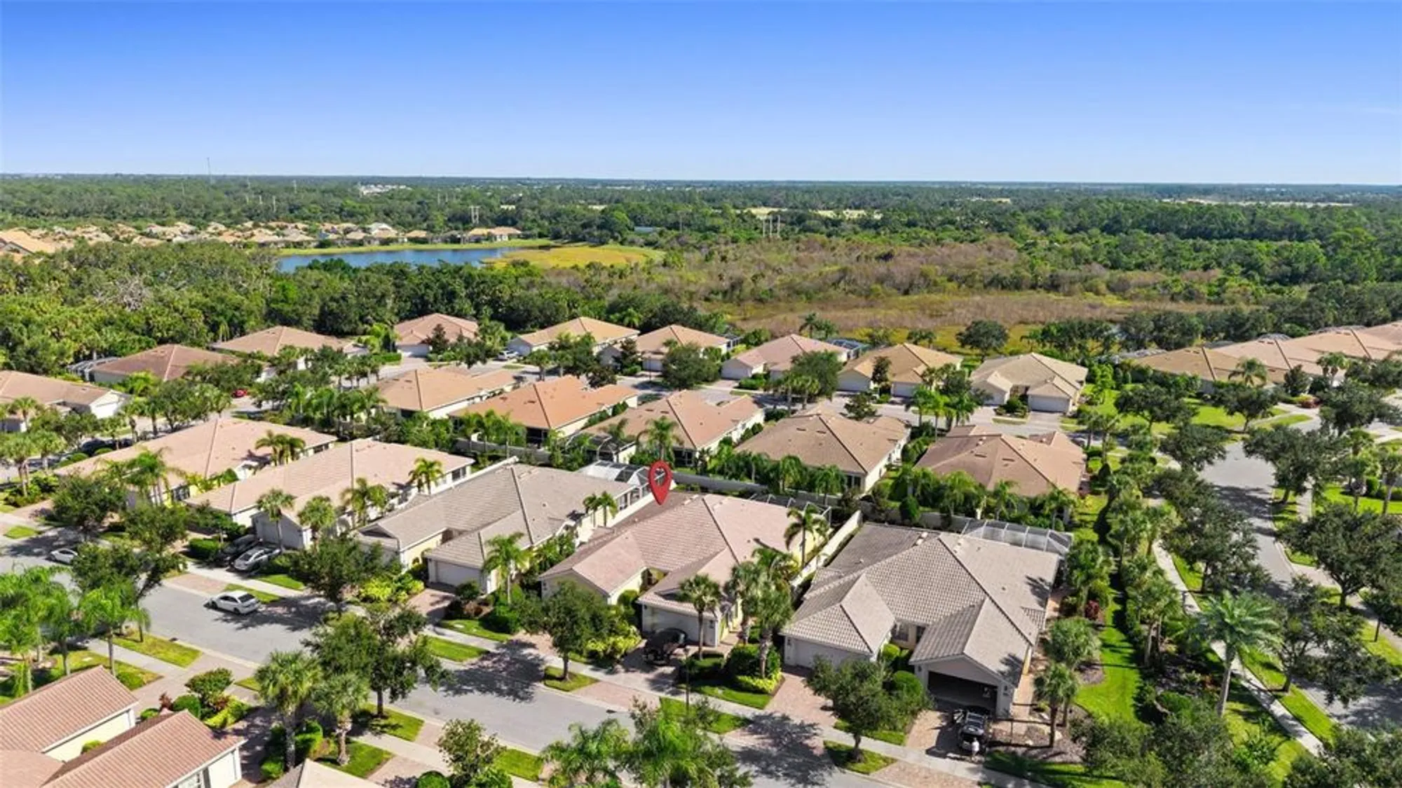 Property Slideshow image 18 of 30 | 11624 garessio ln, Sarasota, FL, 34238