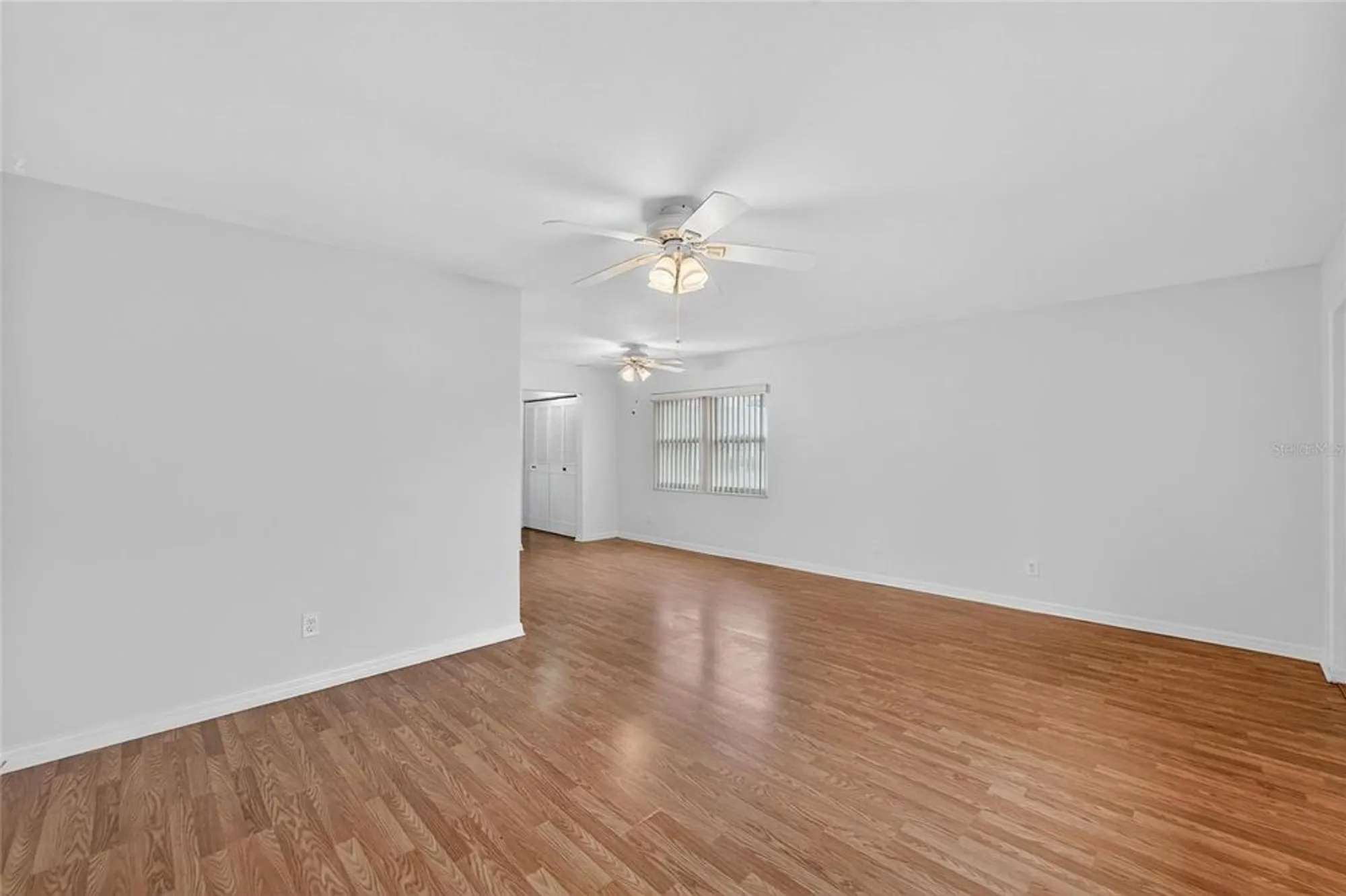 Property Slideshow image 10 of 61 | 1902 andover st apt 203, Sun City Center, FL, 33573