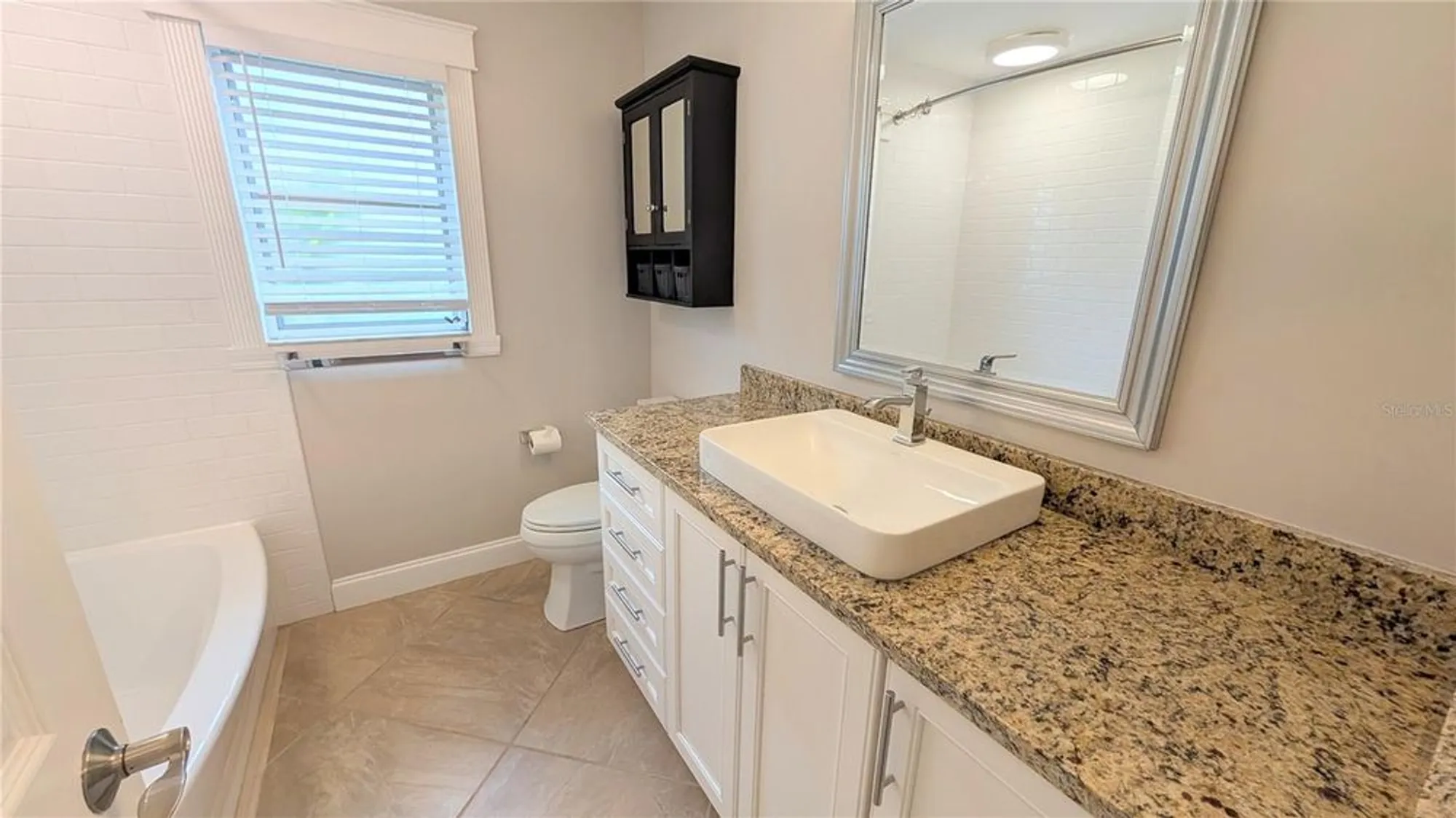 Property Slideshow image 22 of 37 | 3409 montilla ct # 8410, Sarasota, FL, 34232