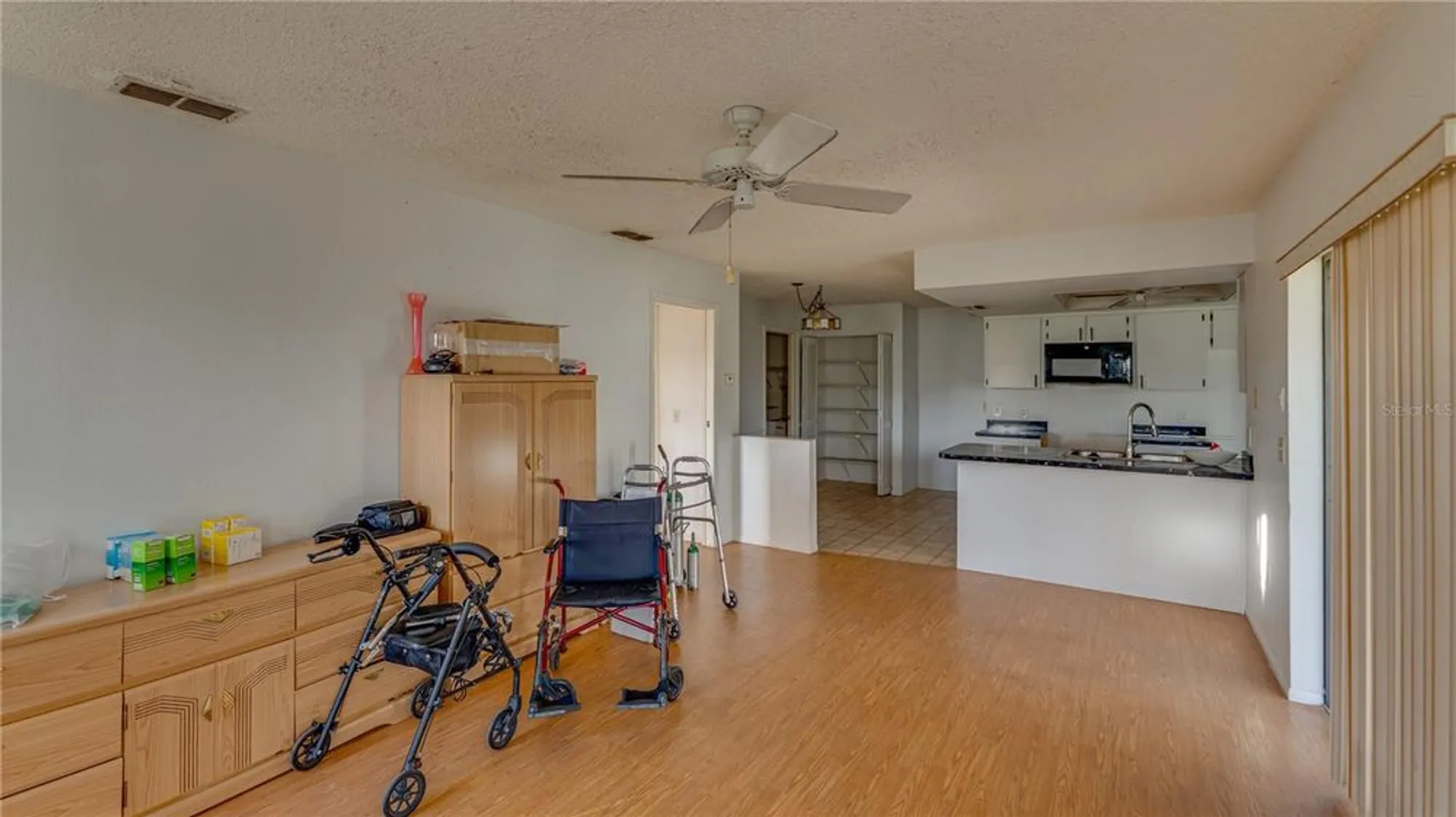 Property Slideshow image 14 of 39 | 10733 fallen leaf ln, Port Richey, FL, 34668