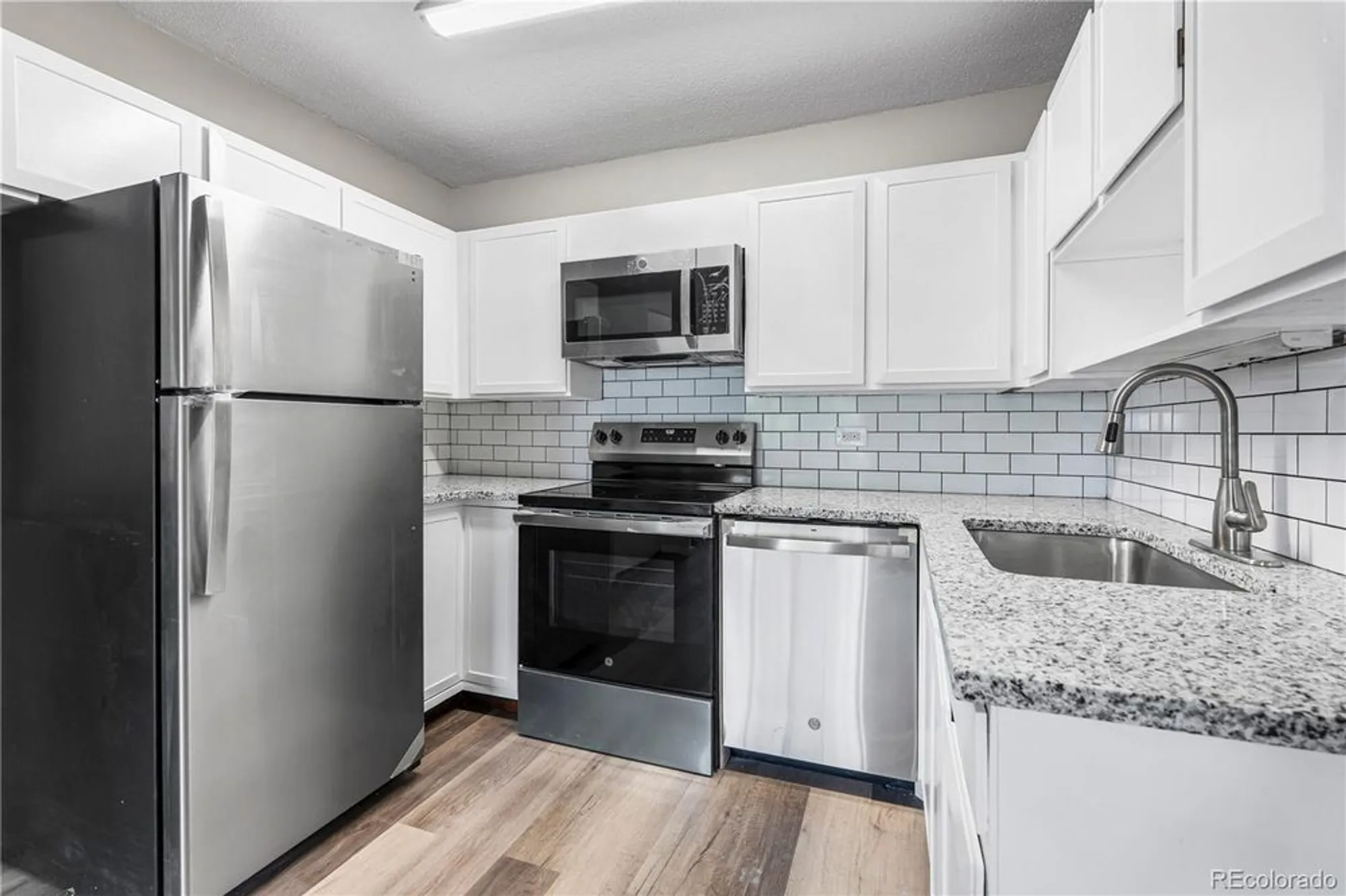 Property Slideshow image 2 of 15 | 795 s alton way 11c, Denver, CO, 80247