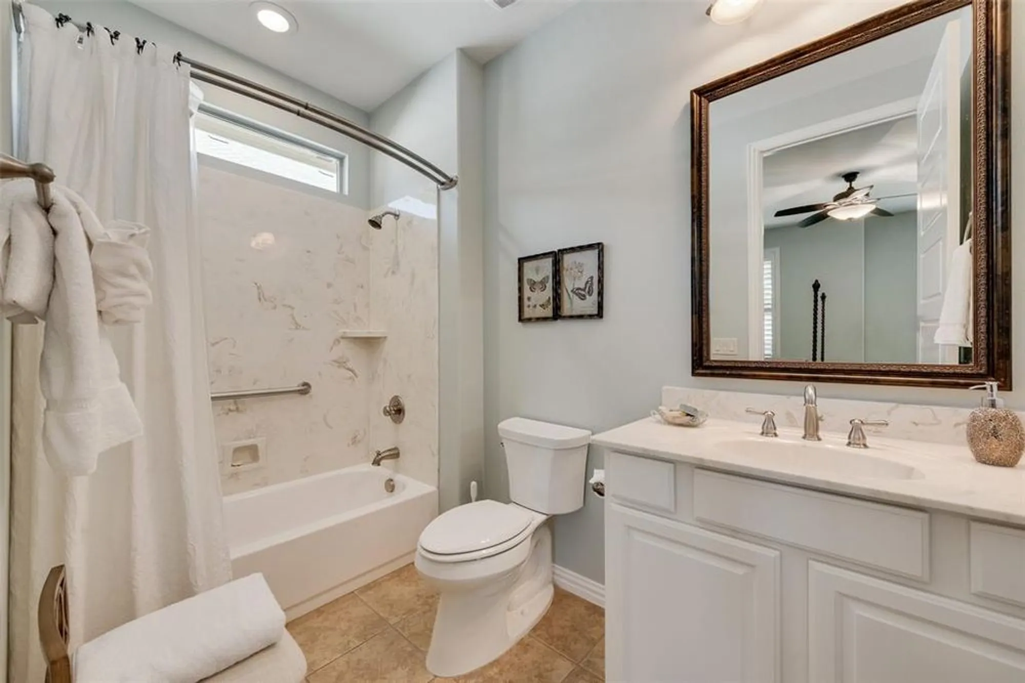 Property Slideshow image 21 of 32 | 11532 southerland dr, Denton, TX, 76207