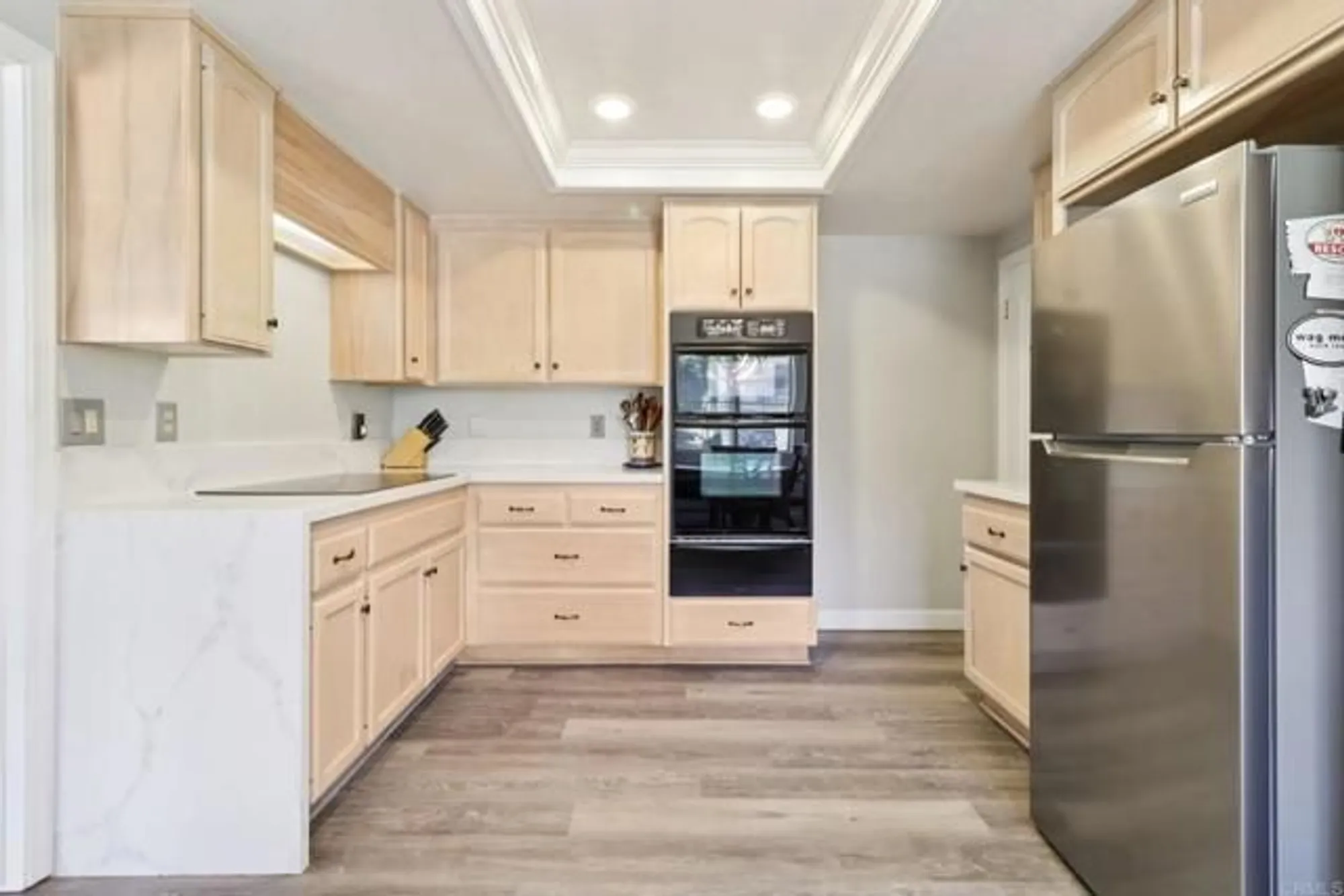 Property Slideshow image 15 of 42 | 9704 indian creek way, Escondido, CA, 92026