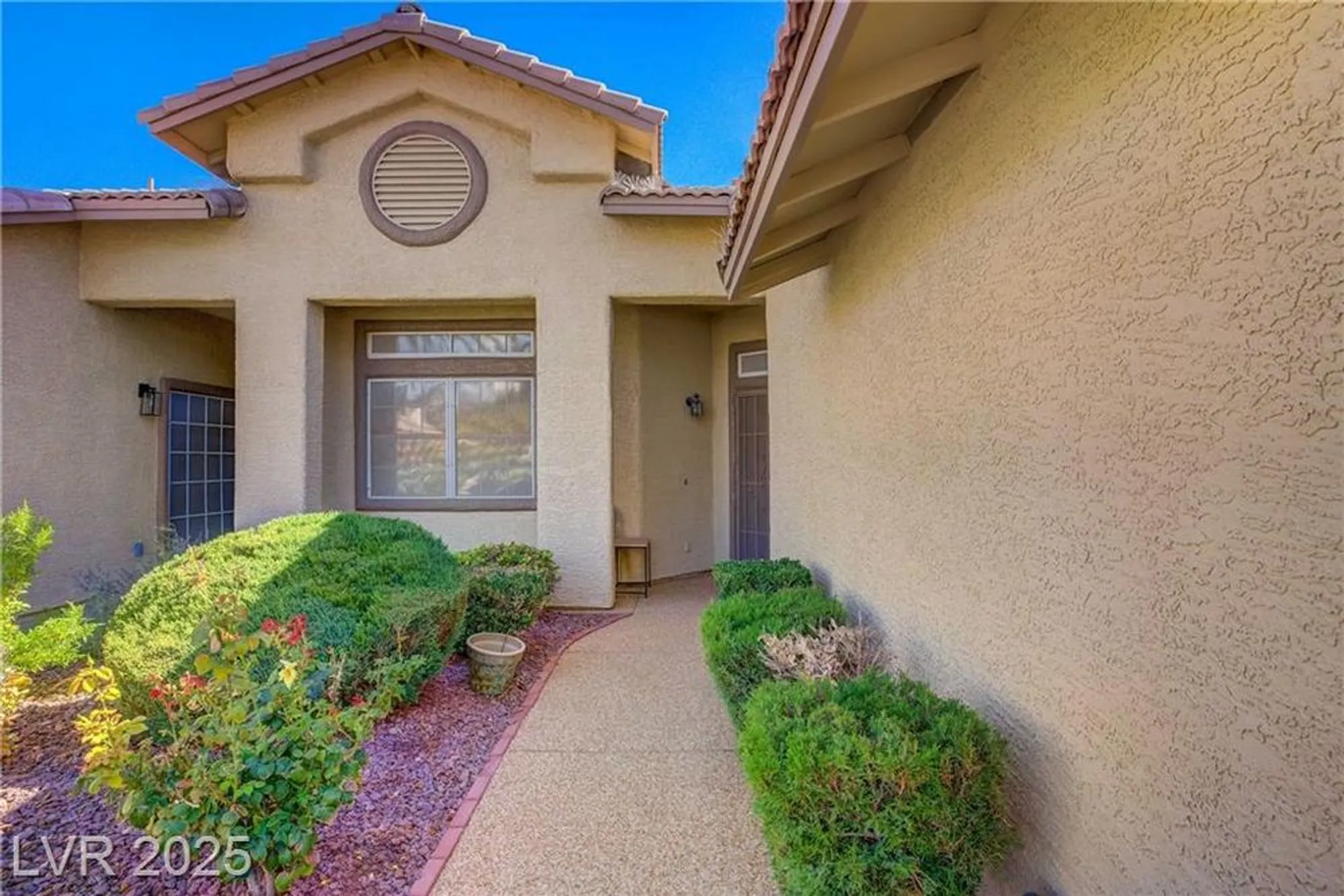 Property Slideshow image 4 of 29 | 5420 cove point dr, Las Vegas, NV, 89130