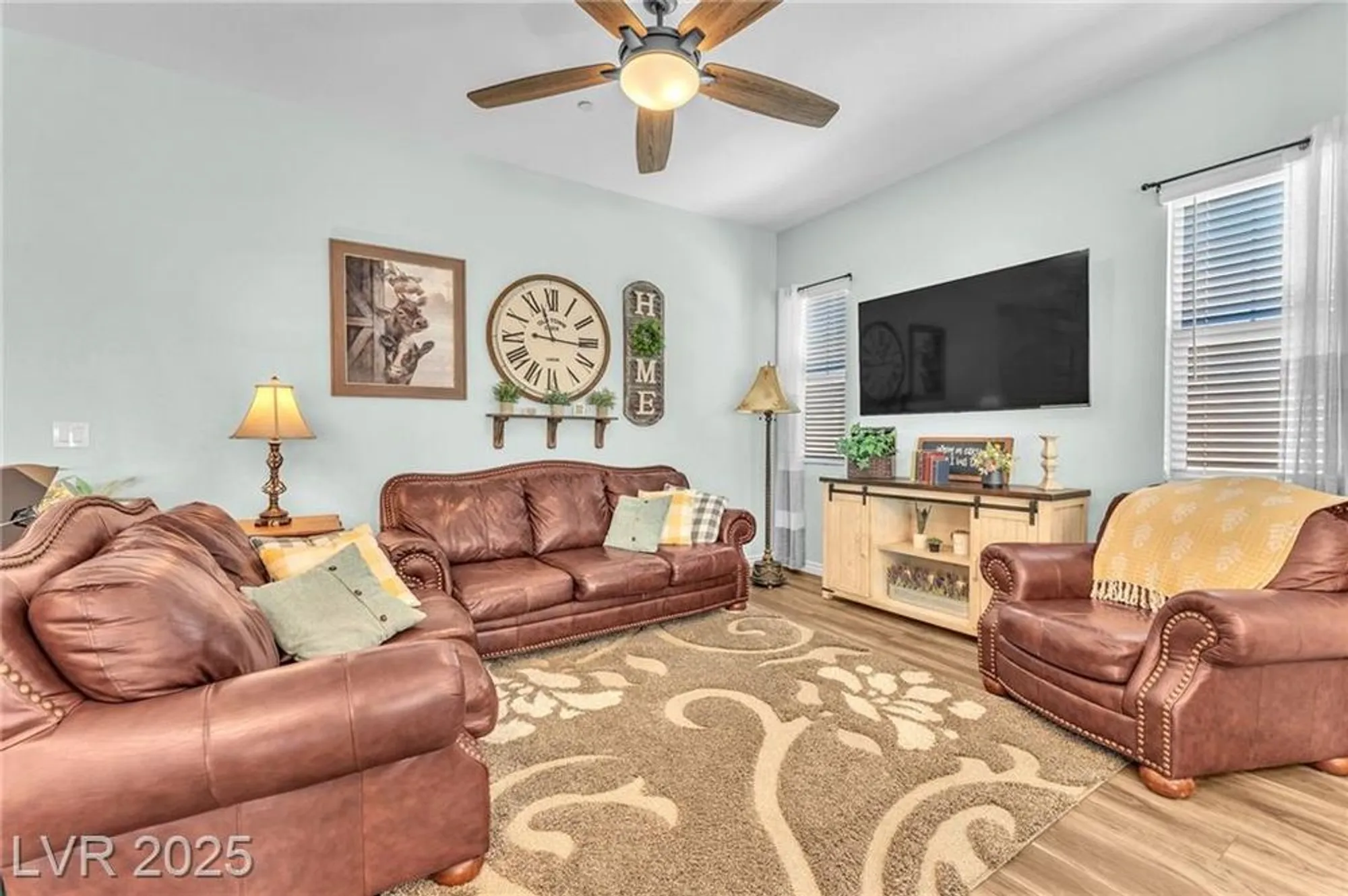Property Slideshow image 17 of 32 | 771 cactus crossing st, Henderson, NV, 89011
