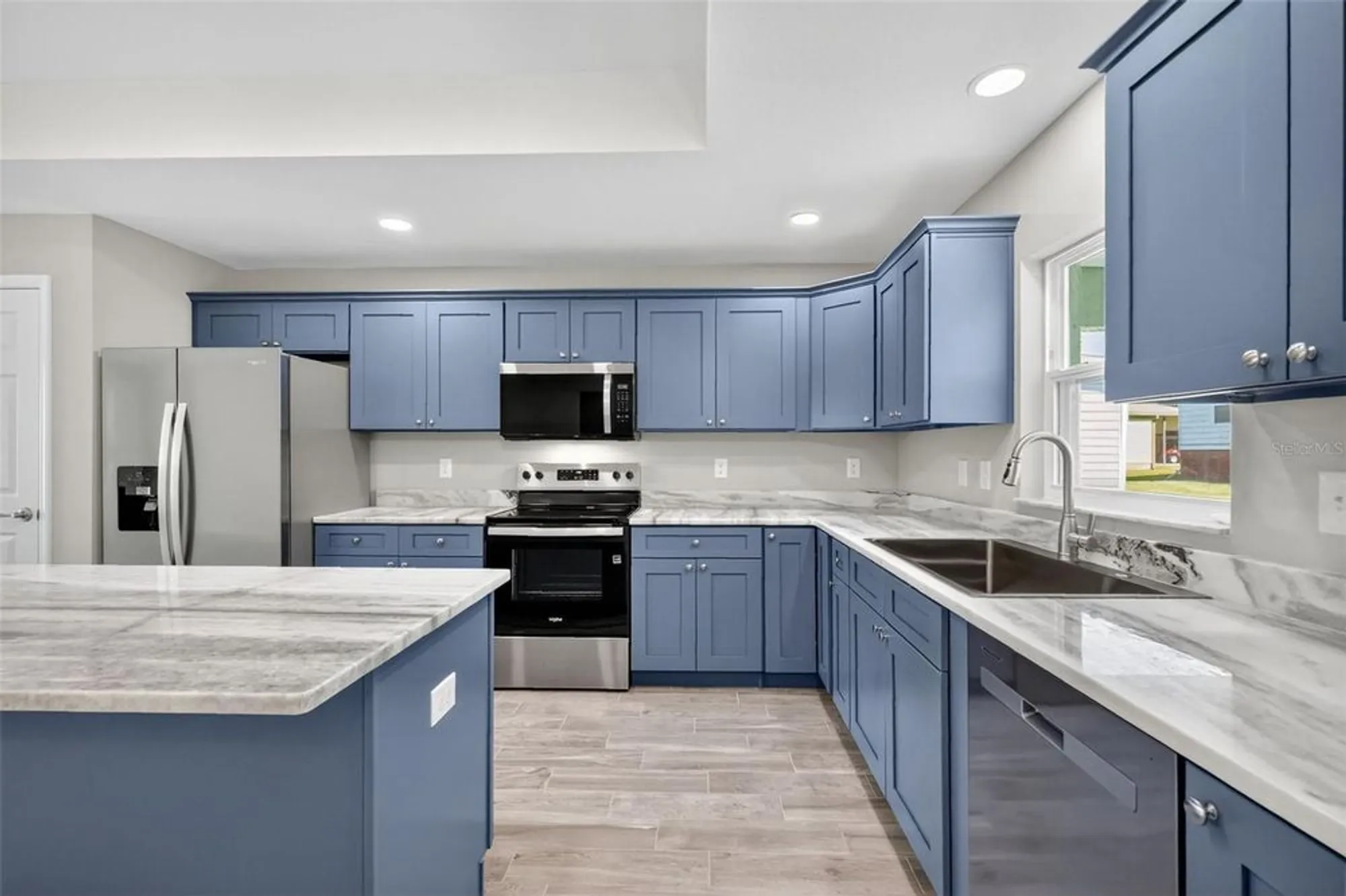 Property Slideshow image 4 of 36 | 1201 dustin dr, The Villages, FL, 32159