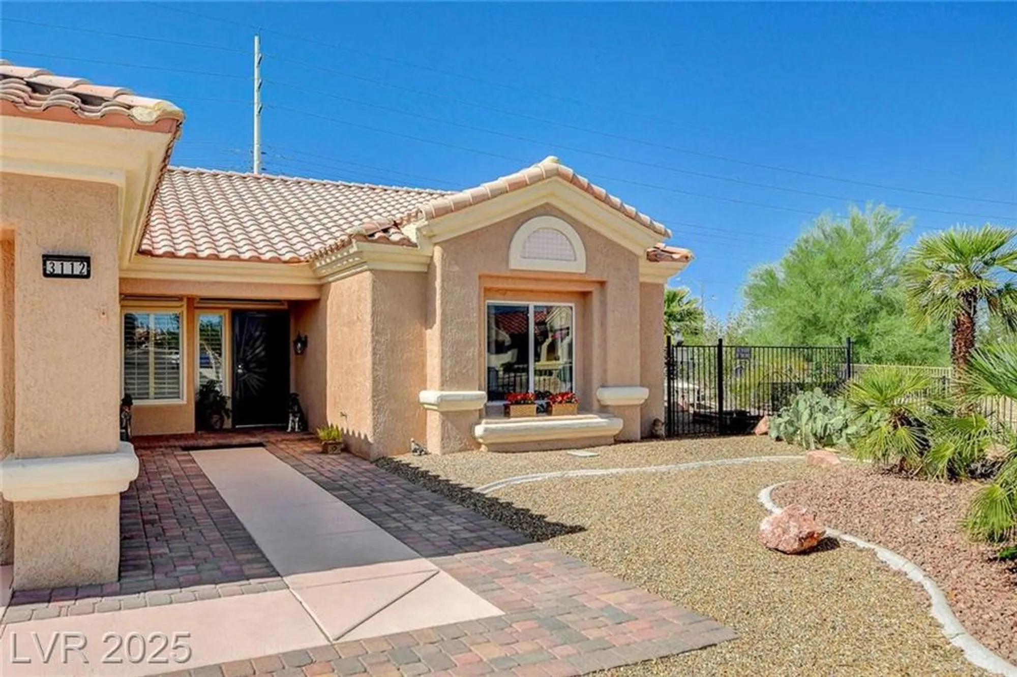 Property Slideshow image 4 of 66 | 3112 haddon dr, Las Vegas, NV, 89134