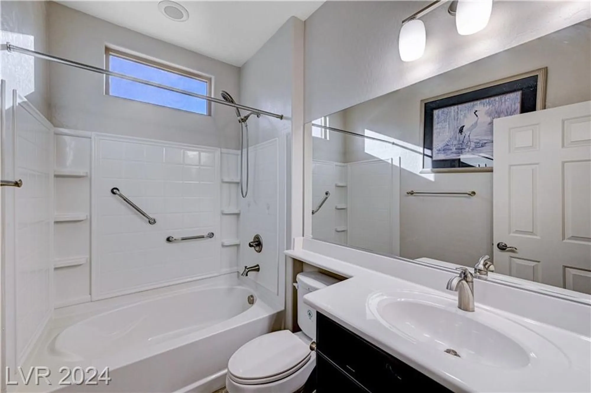 Property Slideshow image 34 of 86 | 5721 keystone crest st, North Las Vegas, NV, 89081