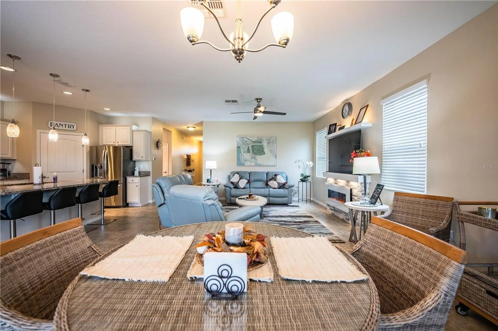 Property Slideshow image 16 of 47 | 2778 canyon crest dr, Lakeland, FL, 33811