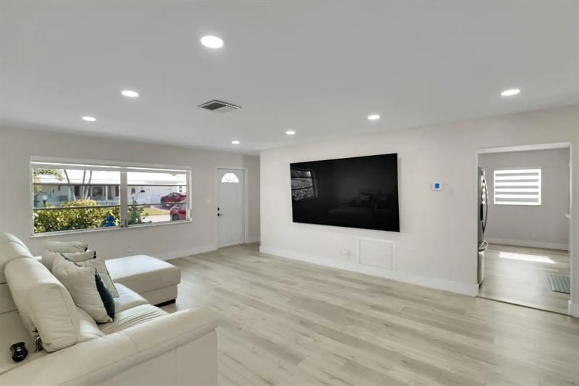 Property Slideshow image 8 of 31 | 1904 sw 17th ave, Boynton Beach, FL, 33426