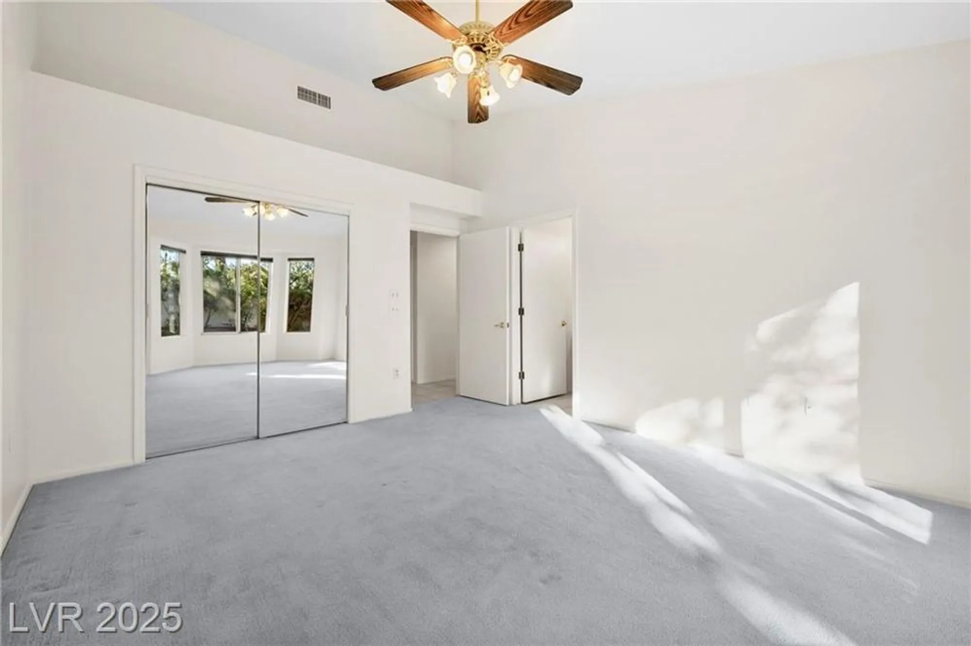 Property Slideshow image 15 of 44 | 8701 millsboro dr, Las Vegas, NV, 89134