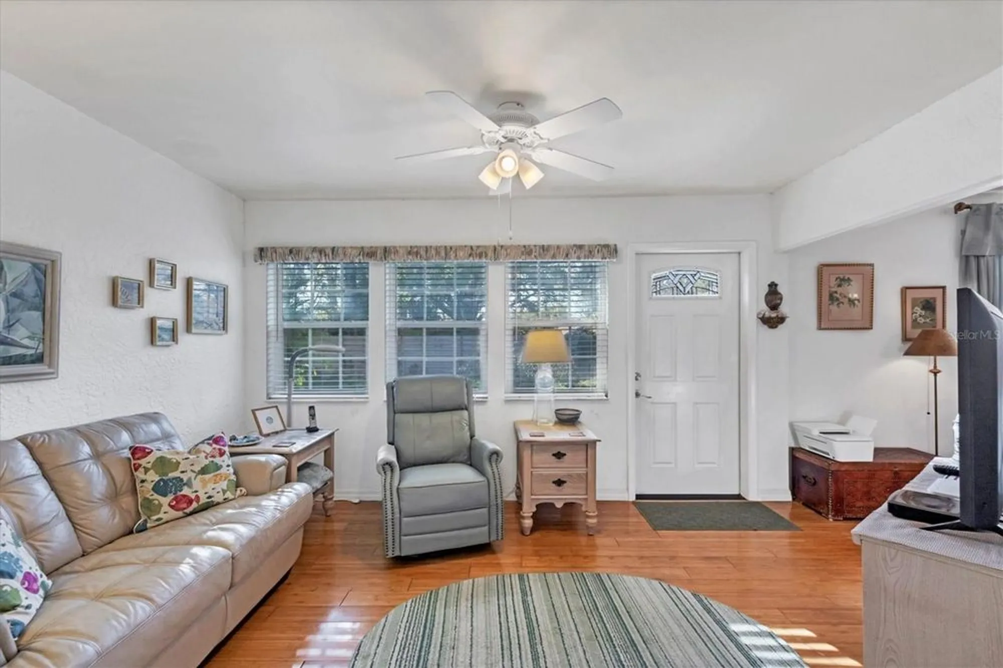 Property Slideshow image 14 of 29 | 4058 oakhurst dr 3174, Sarasota, FL, 34233