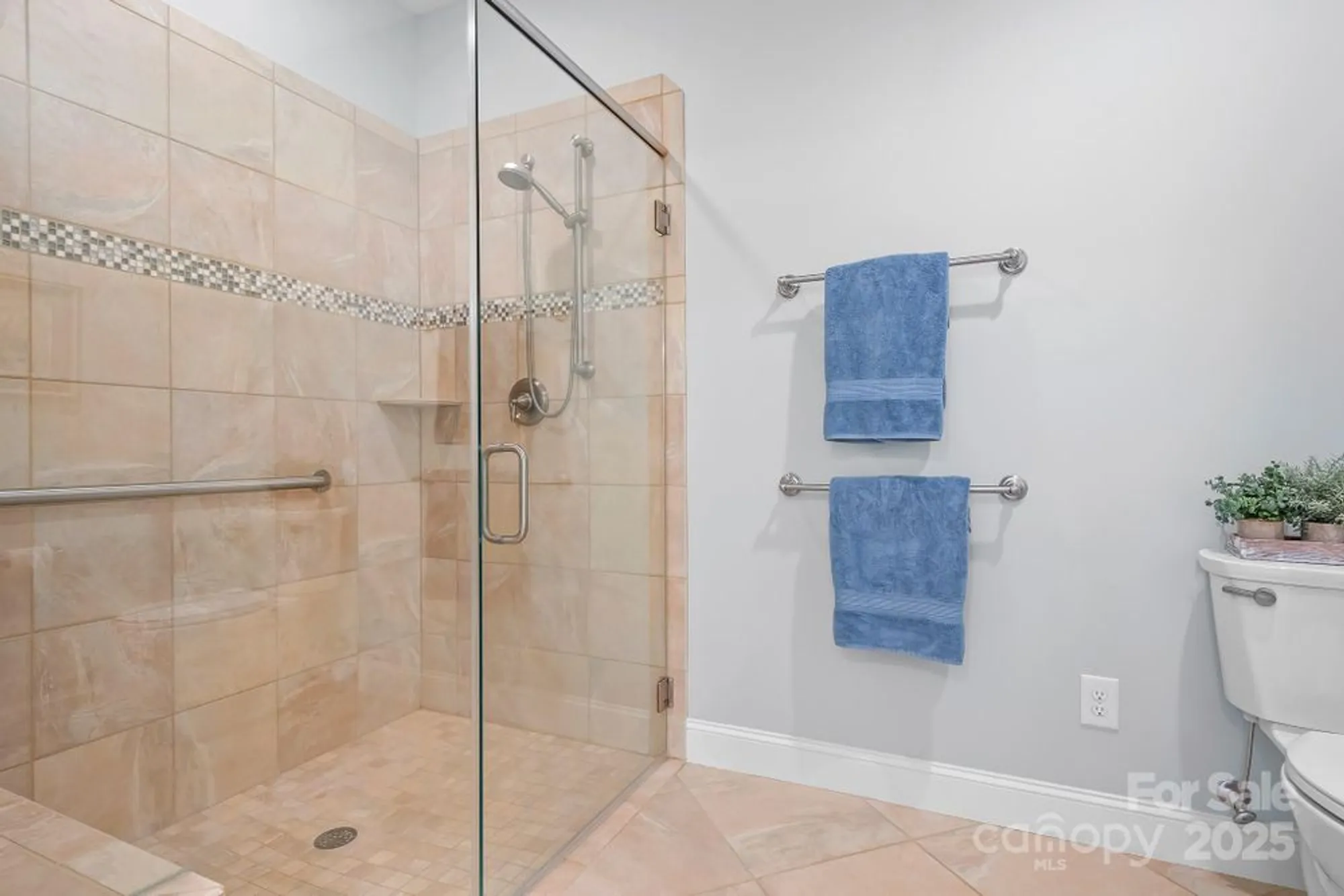 Property Slideshow image 17 of 35 | 8229 lambert ct, Denver, NC, 28037