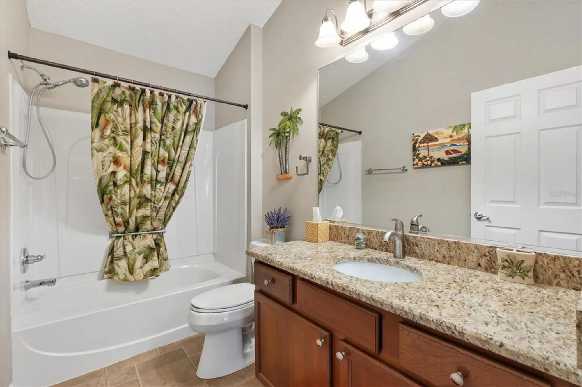 Property Slideshow image 22 of 41 | 552 audrey ln, The Villages, FL, 32162