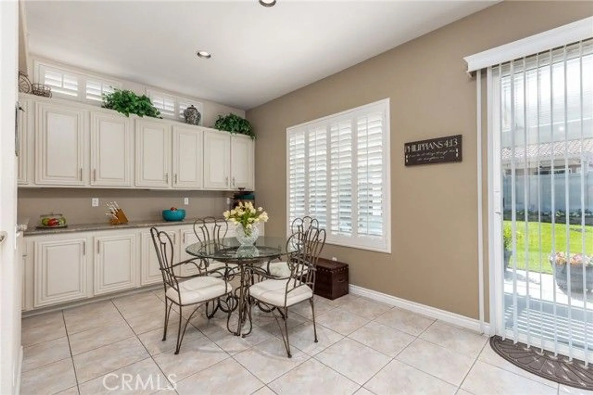 Property Slideshow image 10 of 41 | 4919 singing hills dr, Banning, CA, 92220