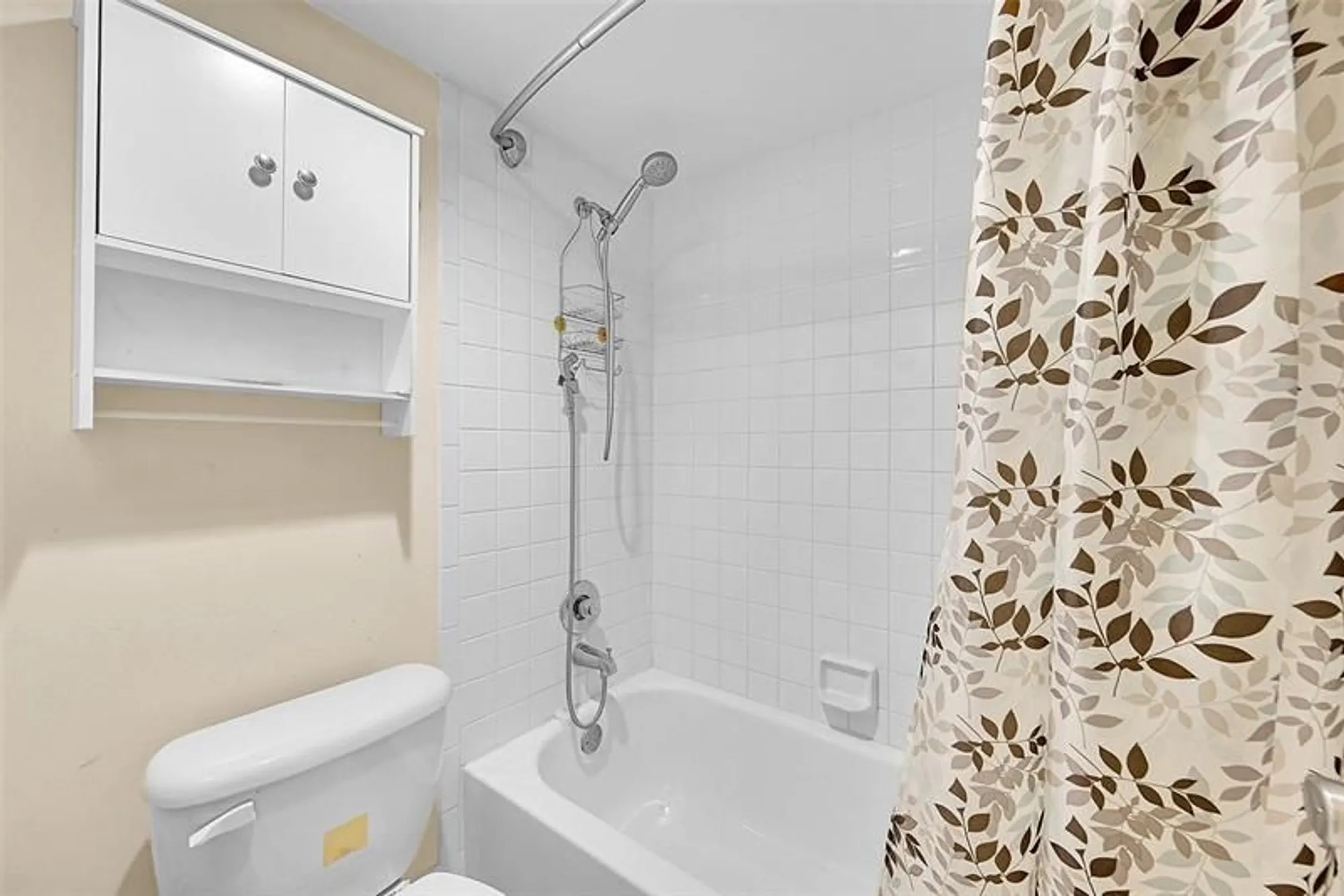 Property Slideshow image 18 of 26 | 1901 bermuda cir f2, Coconut Creek, FL, 33066