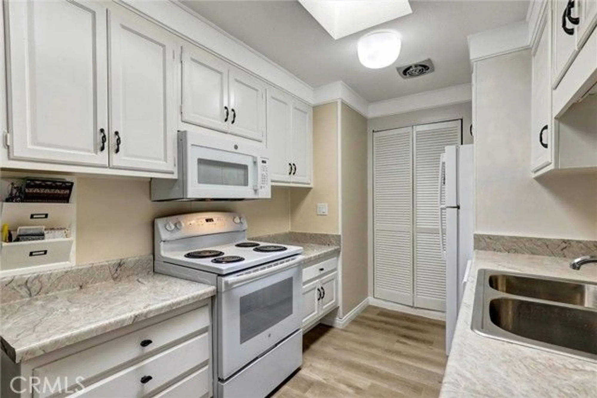 Property Slideshow image 11 of 27 | 2123 ronda granada g, Laguna Woods, CA, 92637