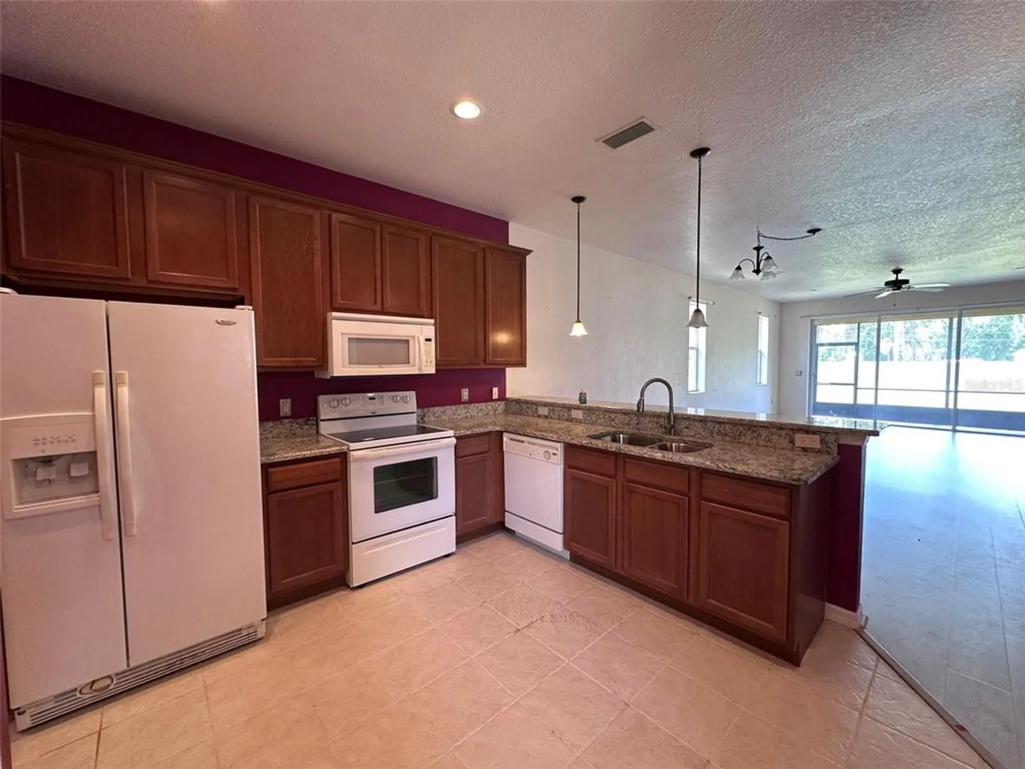 Property Slideshow image 5 of 17 | 1224 vienna square dr, Winter Haven, FL, 33884