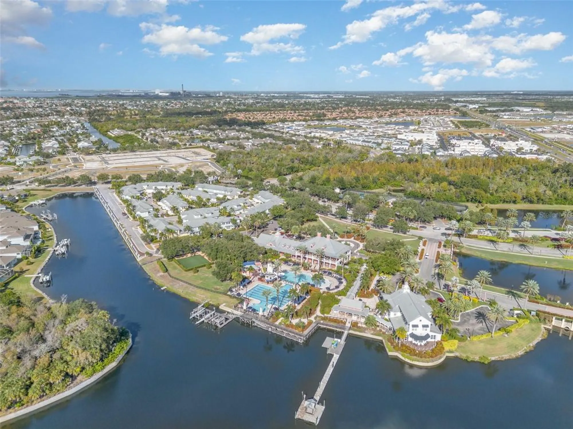 Property Slideshow image 40 of 50 | 302 latitude pl, Apollo Beach, FL, 33572