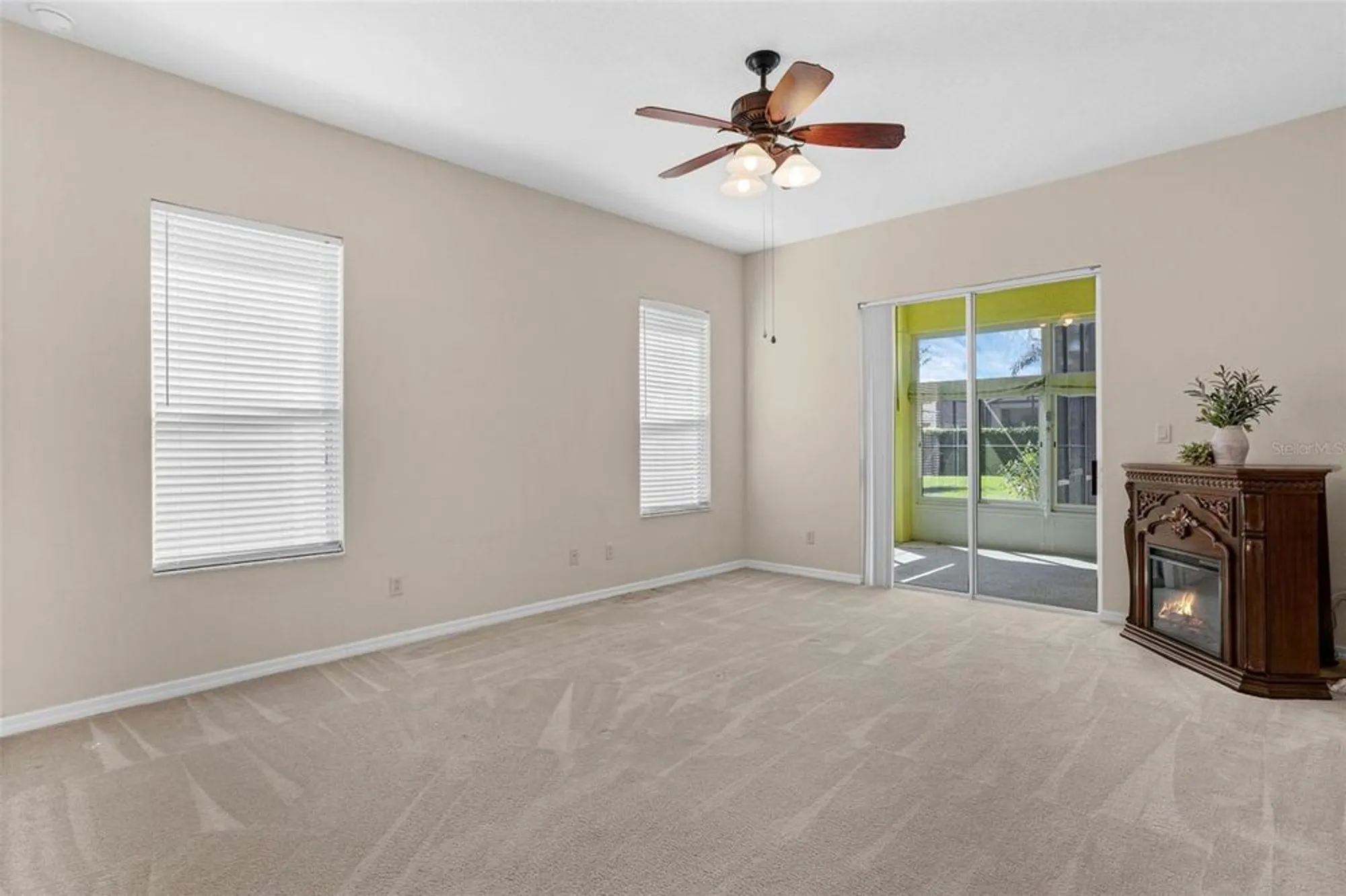 Property Slideshow image 18 of 73 | 3728 mulberry grove loop, Leesburg, FL, 34748