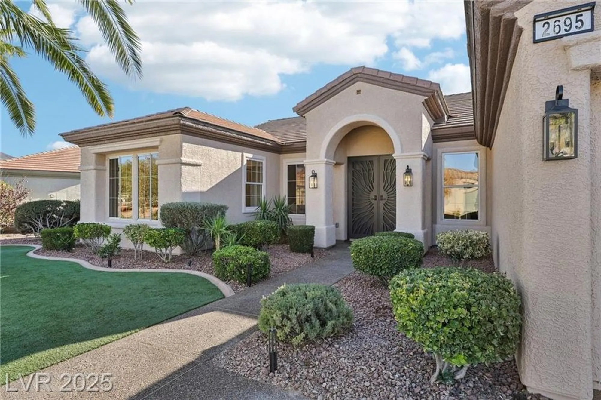 Property Slideshow image 6 of 84 | 2695 olivia heights ave, Henderson, NV, 89052