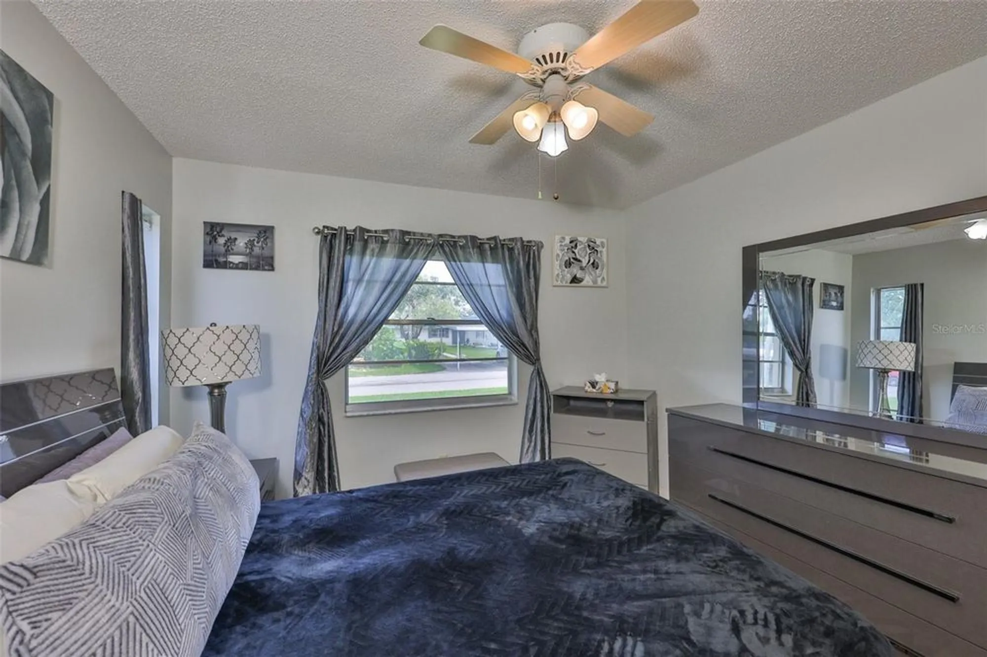 Property Slideshow image 20 of 55 | 401 feltham trl a, Sun City Center, FL, 33573