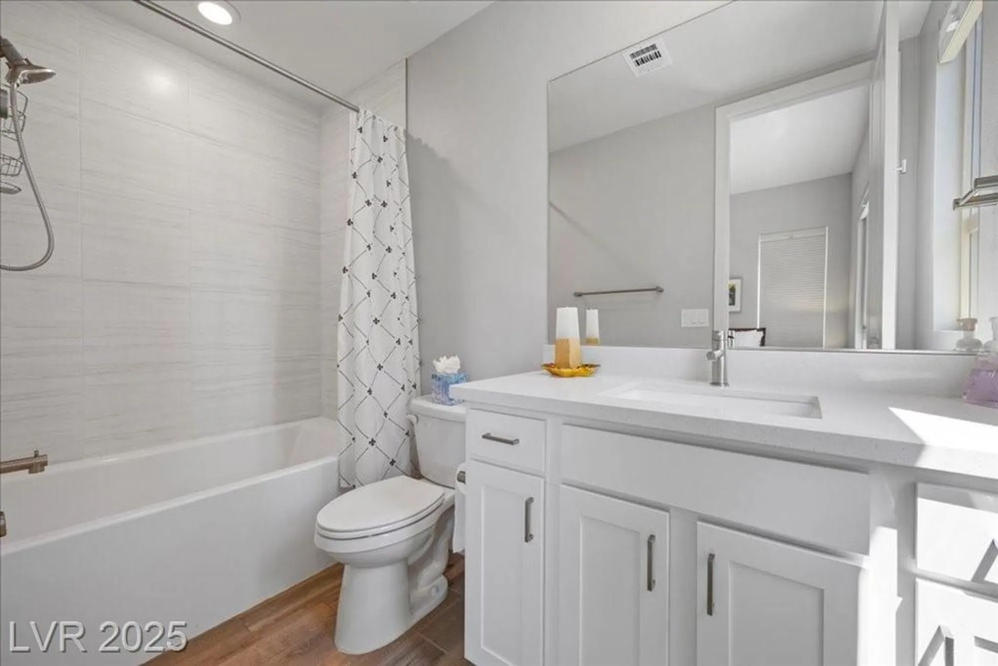 Property Slideshow image 35 of 59 | 4174 salisto st, Las Vegas, NV, 89135