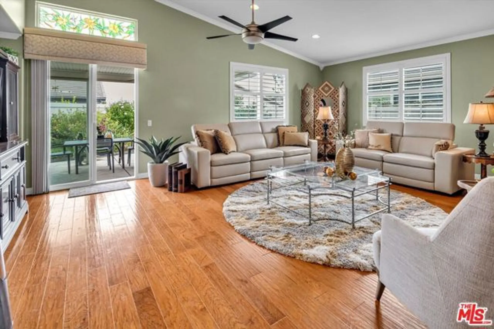 Property Slideshow image 12 of 39 | 180 kettle crk, Beaumont, CA, 92223