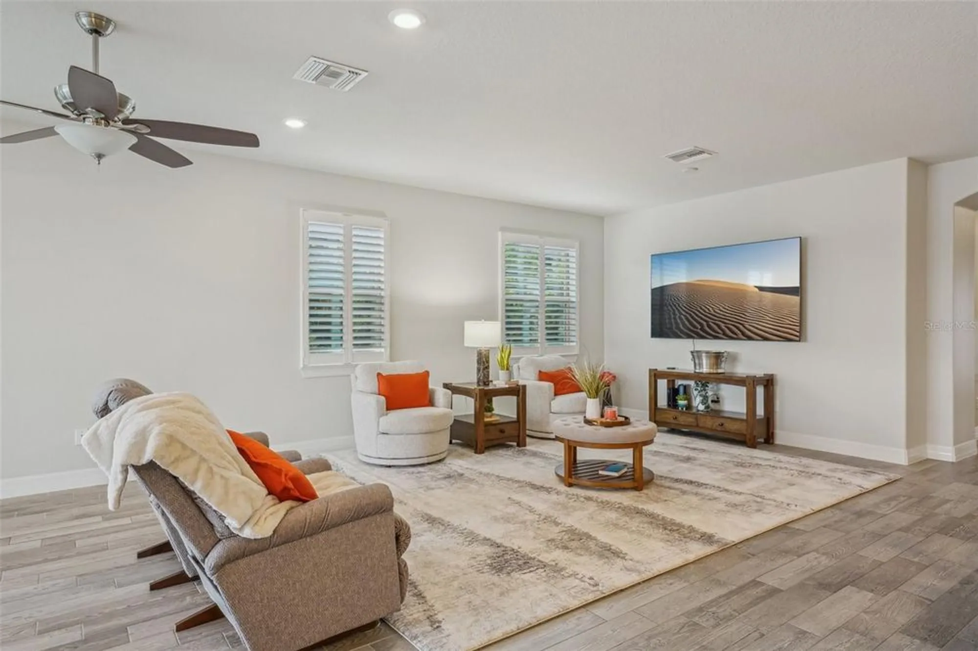 Property Slideshow image 10 of 98 | 19183 coastal shore ter, Land O Lakes, FL, 34638