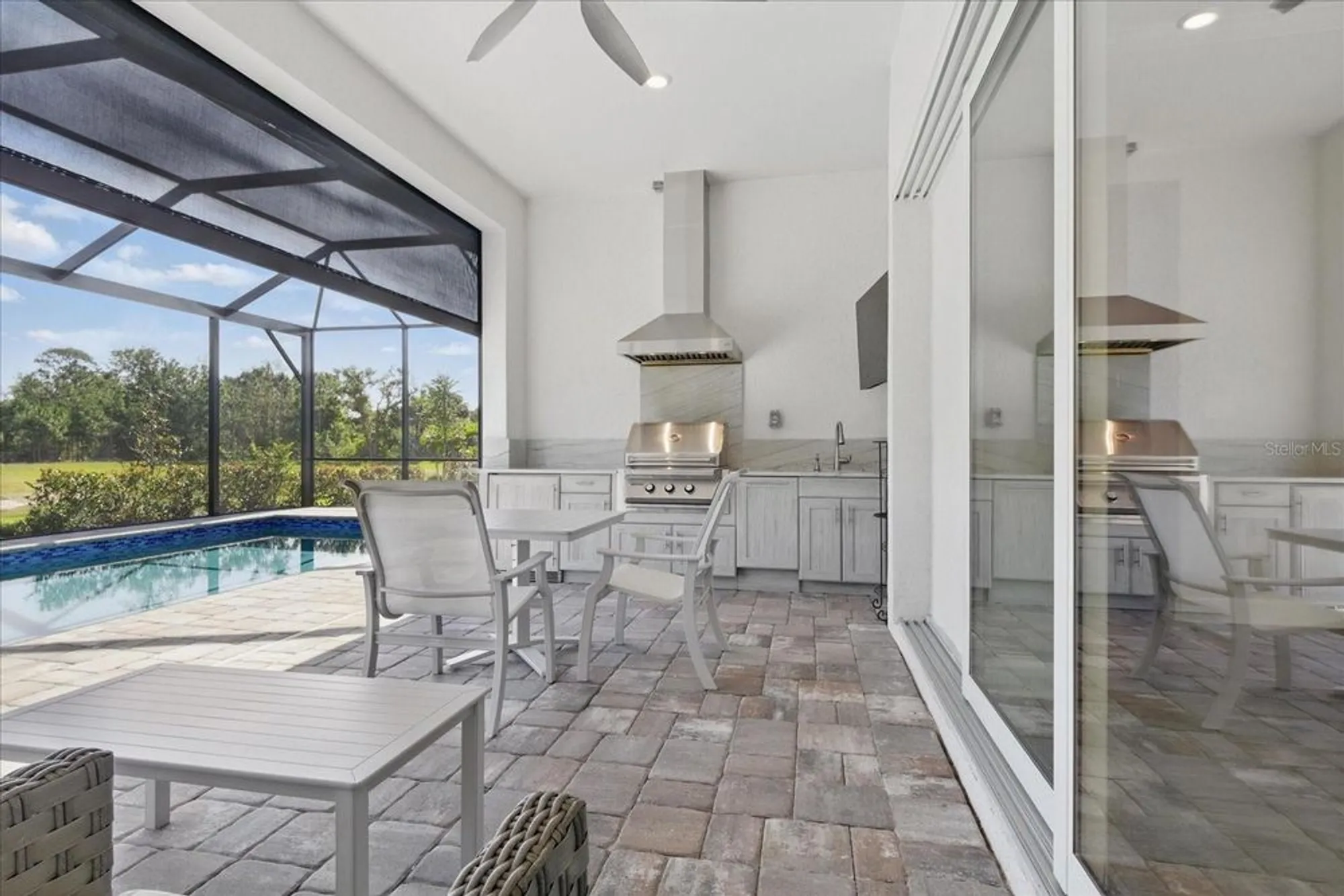 Property Slideshow image 8 of 58 | 10136 coral shore dr, Englewood, FL, 34223