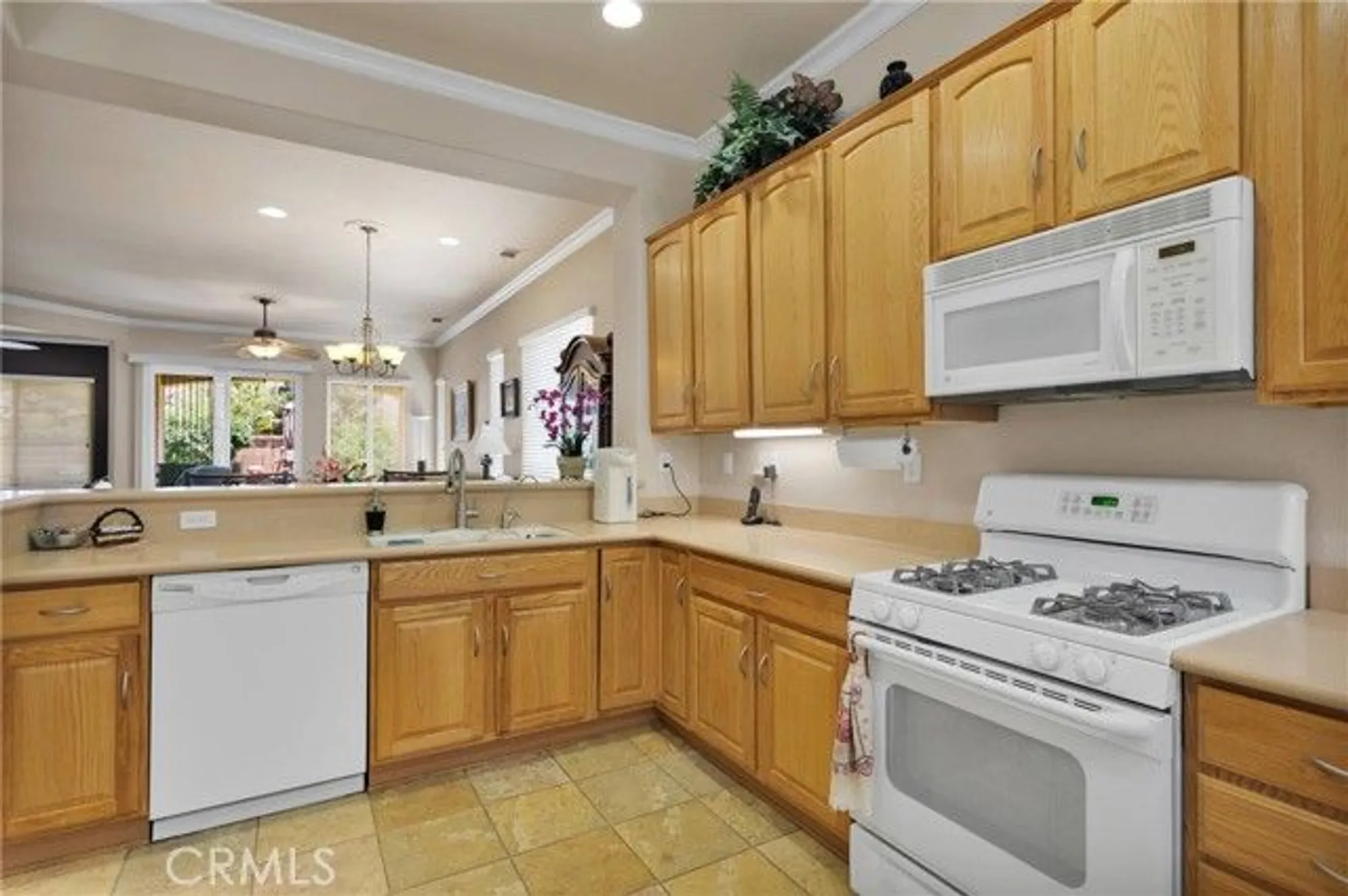 Property Slideshow image 13 of 41 | 10577 bridge haven rd, Apple Valley, CA, 92308