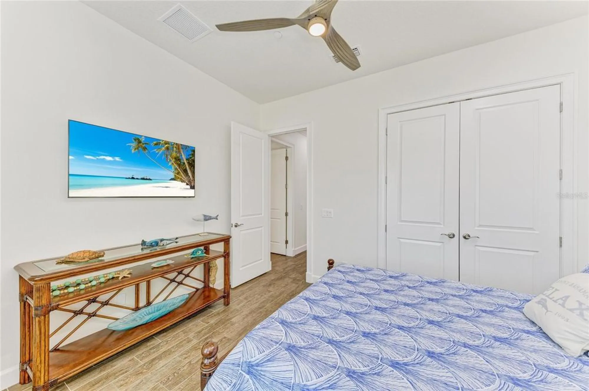 Property Slideshow image 39 of 98 | 334 castaway cay dr 101, Bradenton, FL, 34209