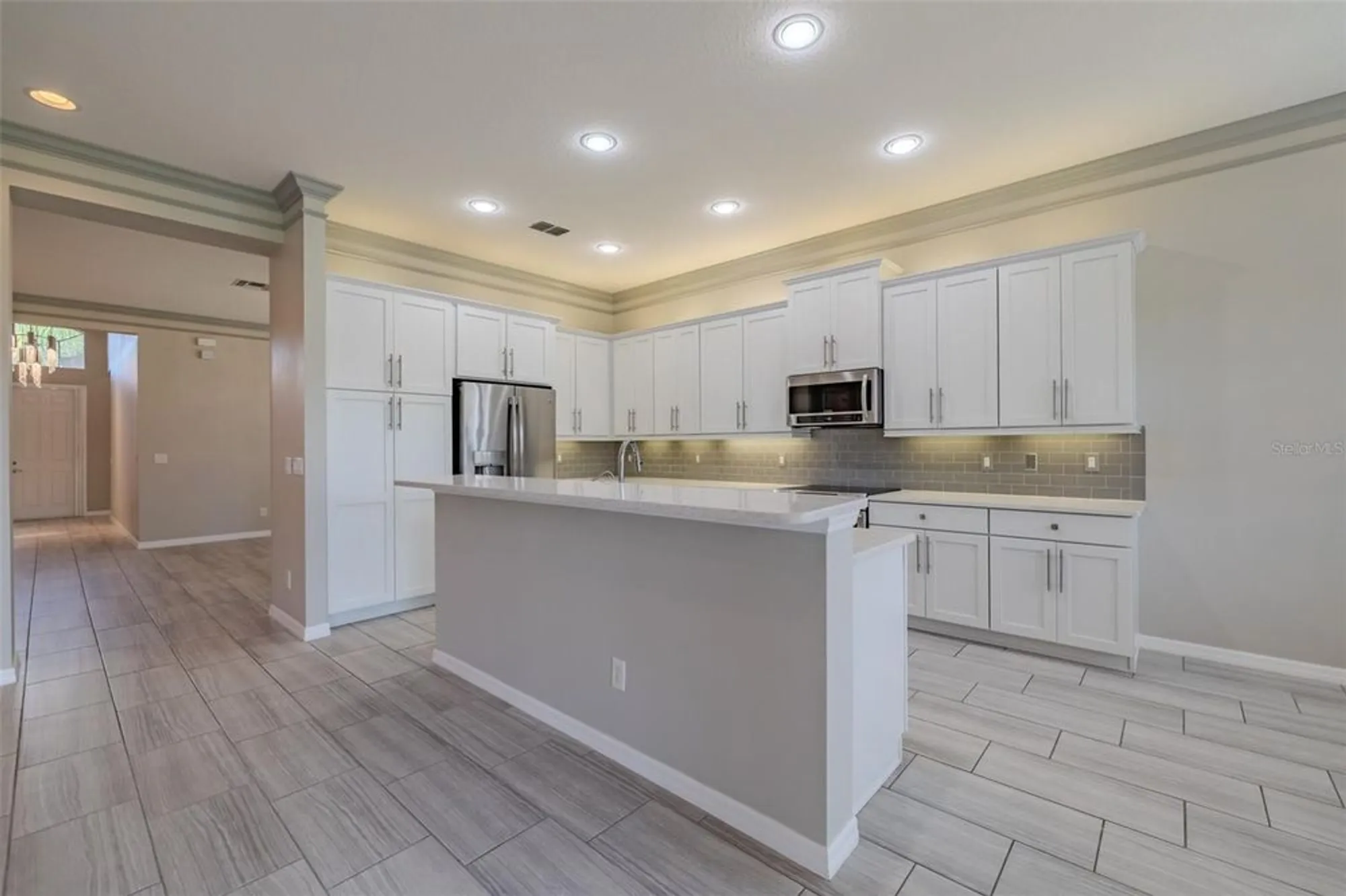 Property Slideshow image 30 of 100 | 16106 cedar key dr, Wimauma, FL, 33598