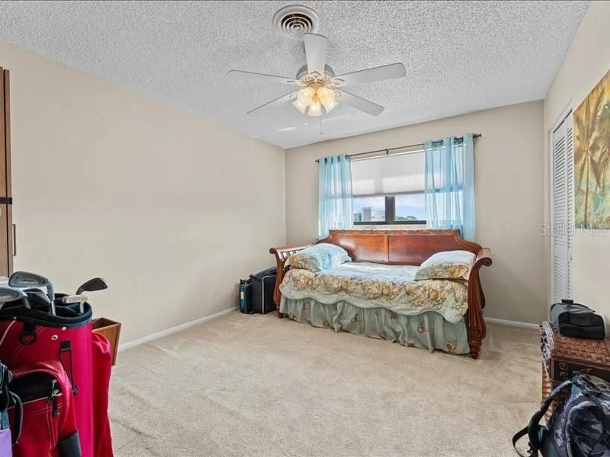 Property Slideshow image 22 of 47 | 8186 terrace garden dr n unit 401, Saint Petersburg, FL, 33709