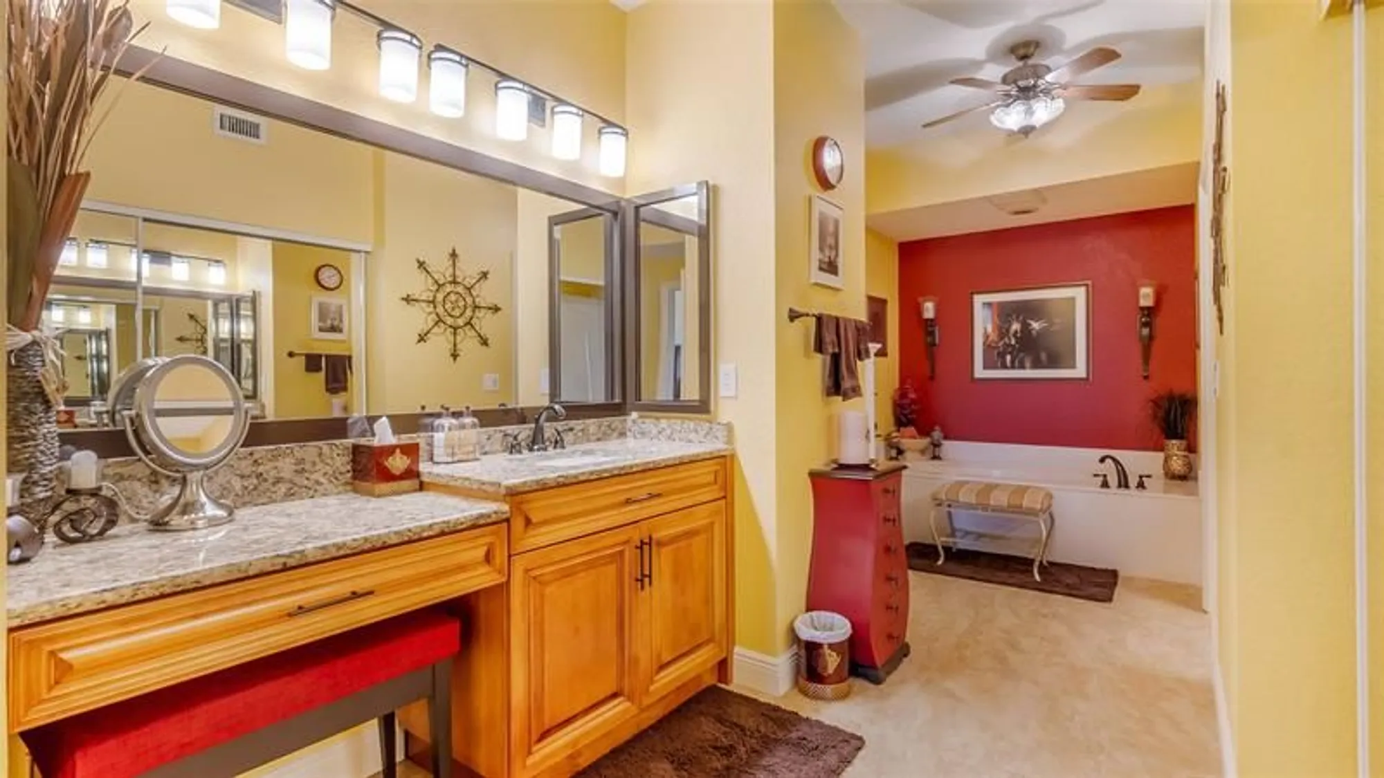Property Slideshow image 25 of 35 | 7727 southampton ter 410, Tamarac, FL, 33321