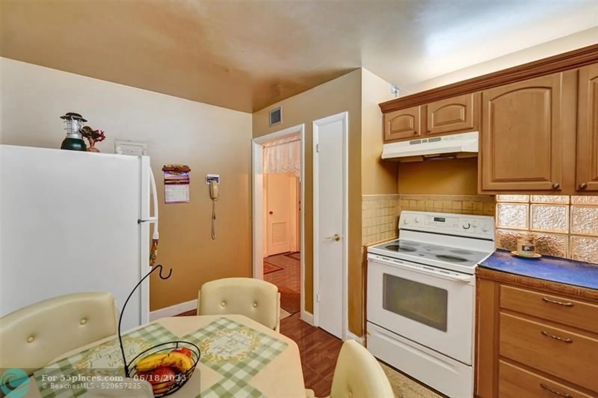 Property Slideshow image 8 of 14 | 4881 nw 22nd st a7, Lauderhill, FL, 33313