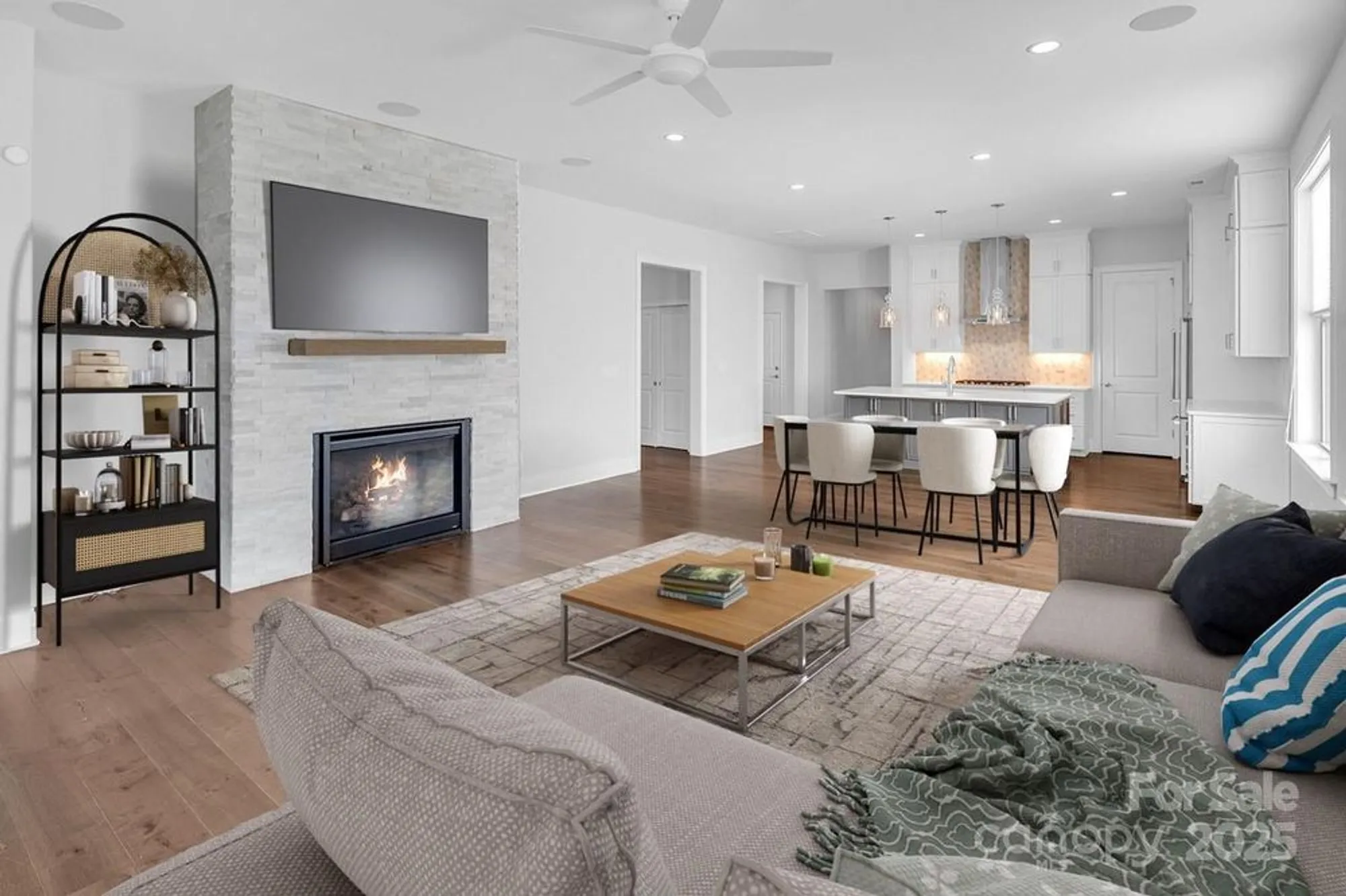 Property Slideshow image 5 of 44 | 14008 little spring ct, Charlotte, NC, 28278