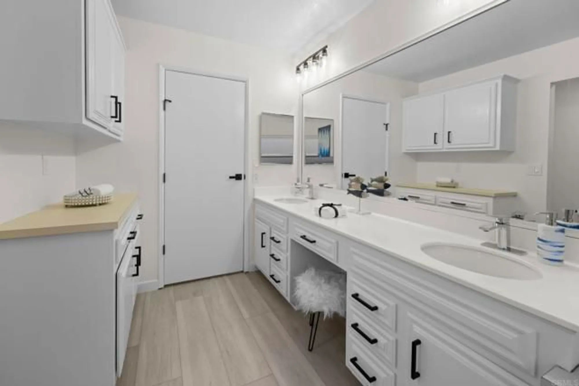 Property Slideshow image 43 of 53 | 2010 w san marcos blvd unit 95, San Marcos, CA, 92078