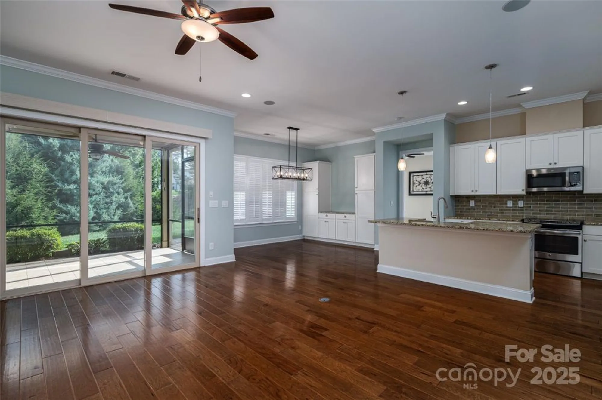 Property Slideshow image 10 of 37 | 1243 greenland dr, Denver, NC, 28037