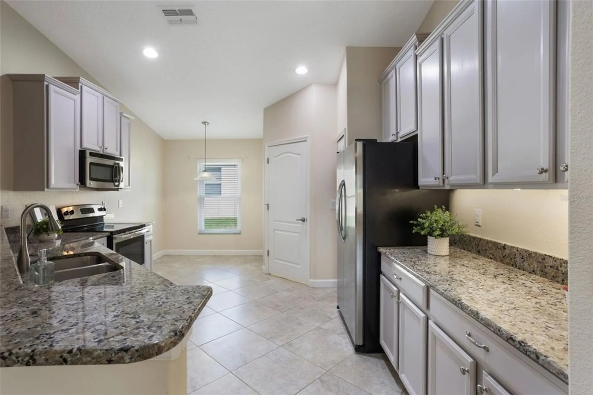 Property Slideshow image 11 of 58 | 3844 bedford ave, Winter Haven, FL, 33884