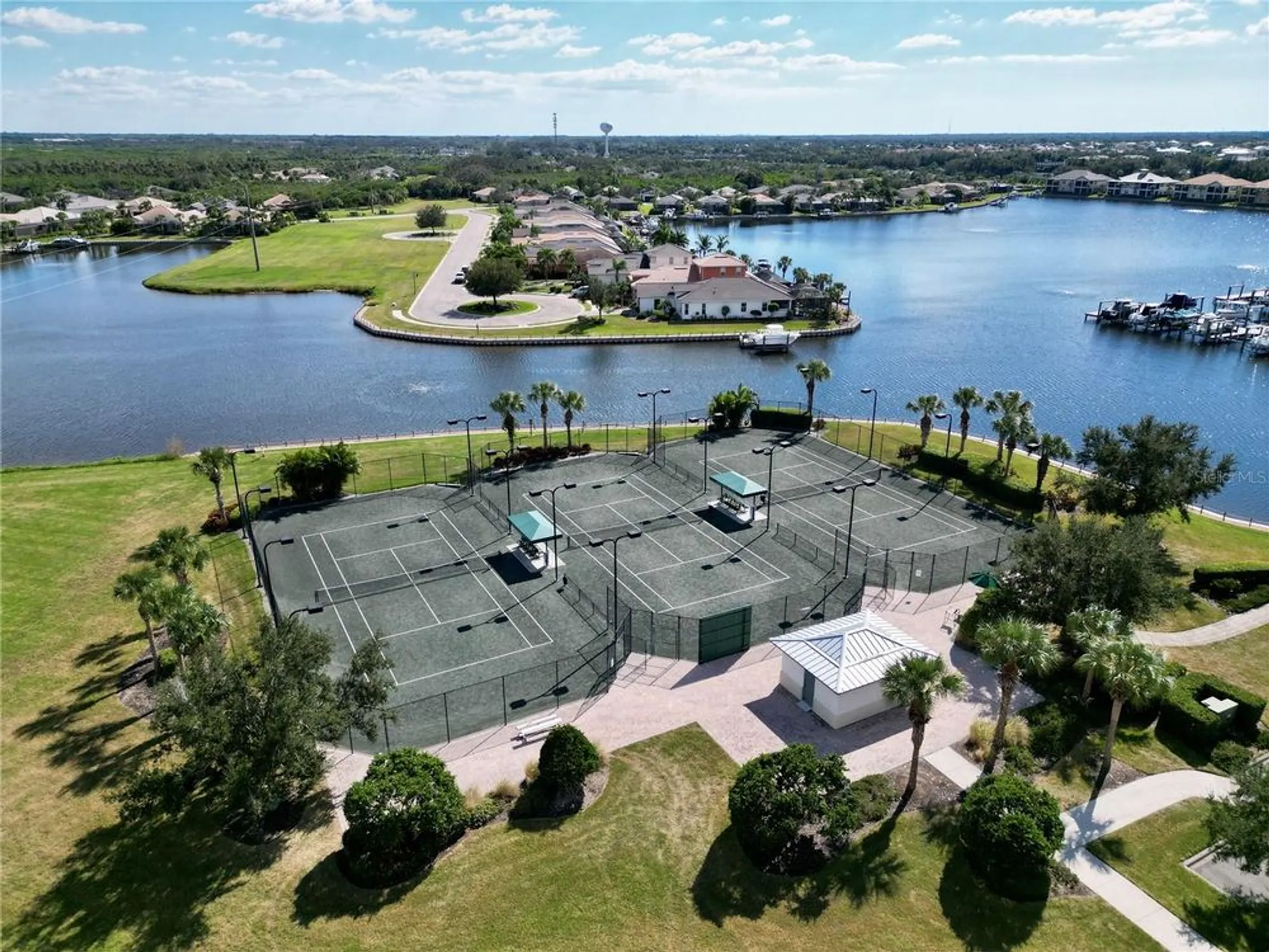 Property Slideshow image 73 of 89 | 1250 tidewater ct, Bradenton, FL, 34208