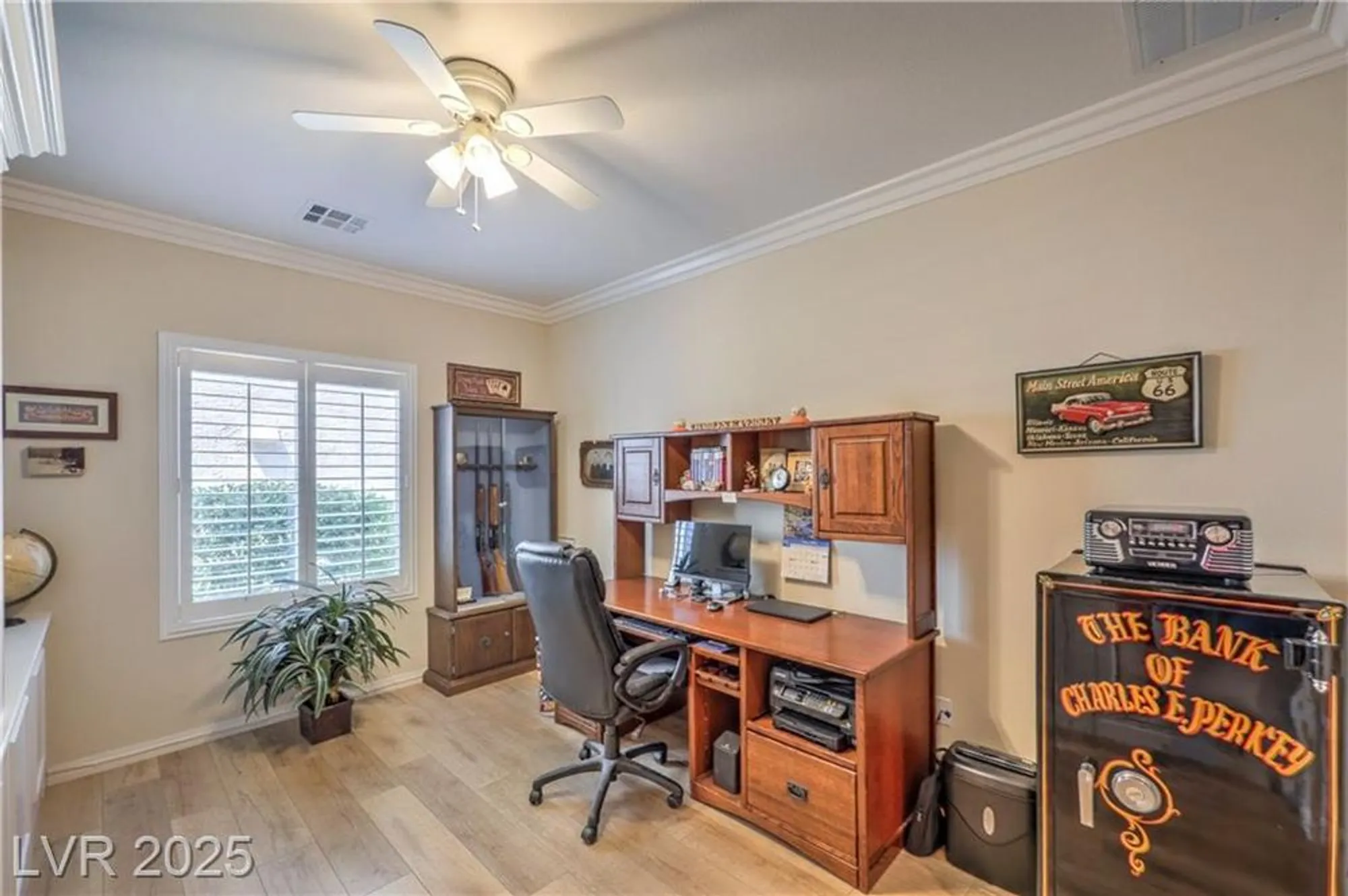 Property Slideshow image 29 of 39 | 2225 blackburn hills ave, Henderson, NV, 89044