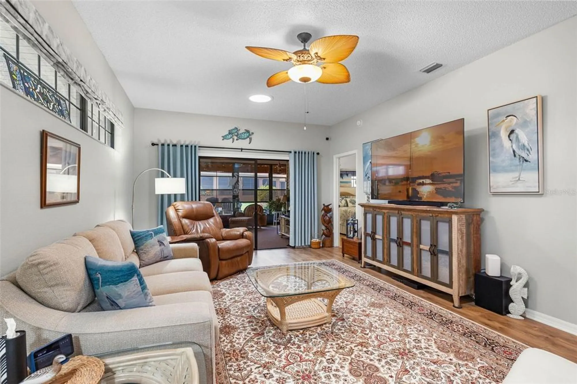 Property Slideshow image 14 of 48 | 21701 king john st, Leesburg, FL, 34748