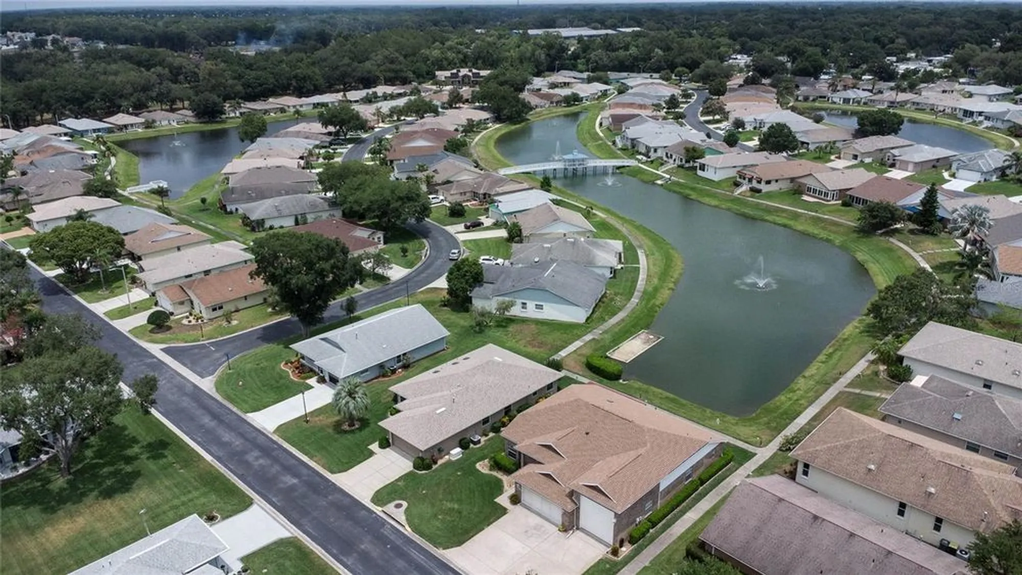 Property Slideshow image 7 of 23 | 6118 silver lakes dr, Lakeland, FL, 33810