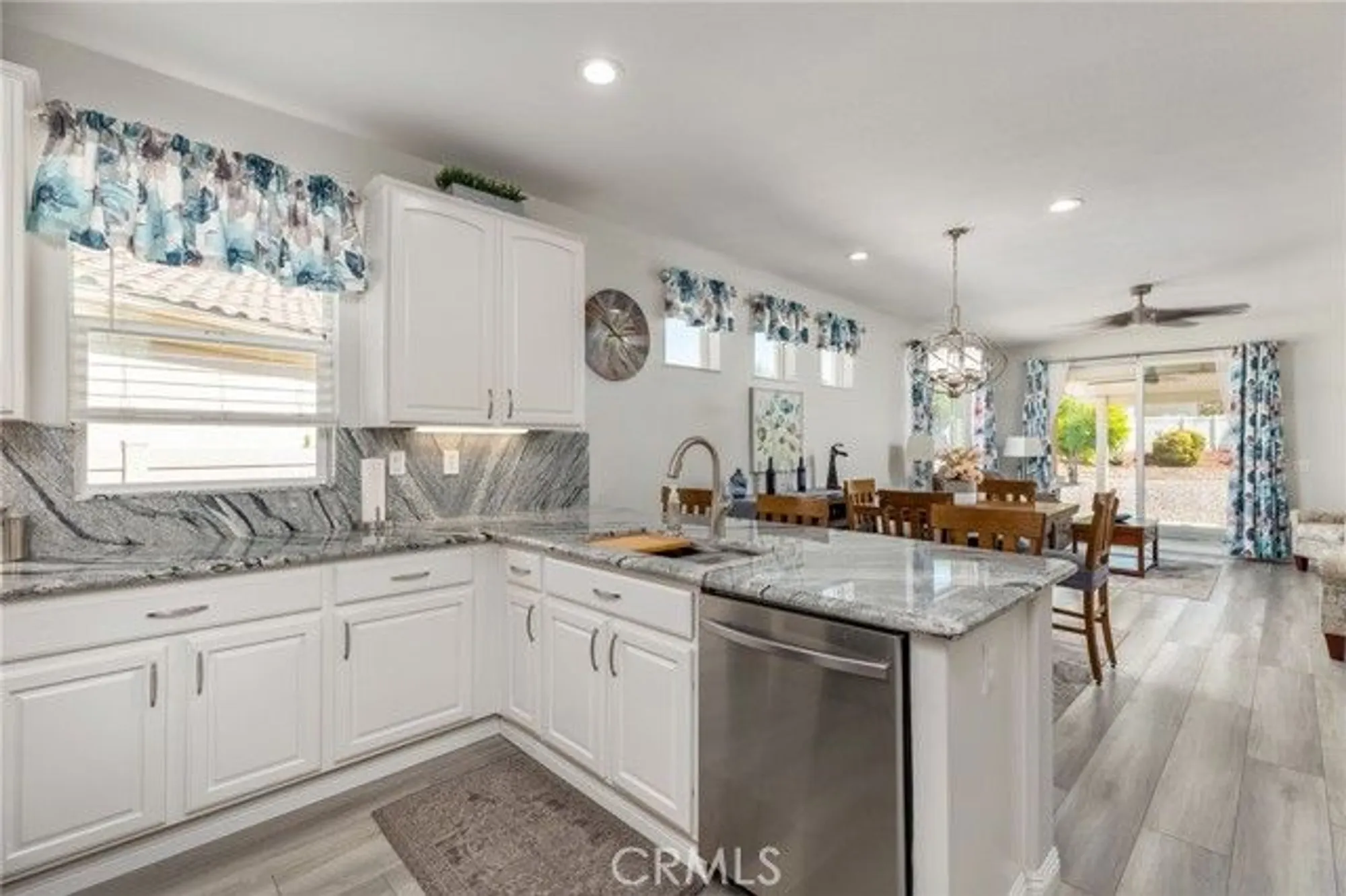 Property Slideshow image 8 of 33 | 1158 blackbrush rd, Beaumont, CA, 92223