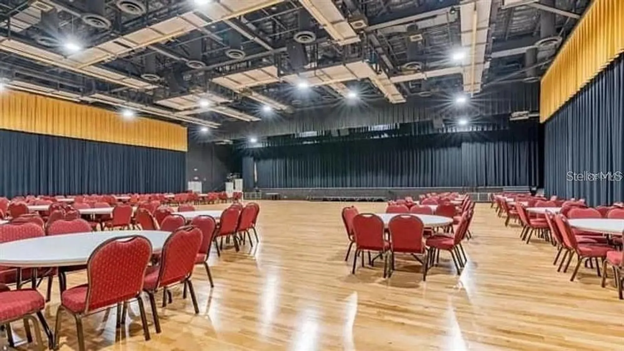 Property Slideshow image 55 of 61 | 713 manchester woods dr, Sun City Center, FL, 33573