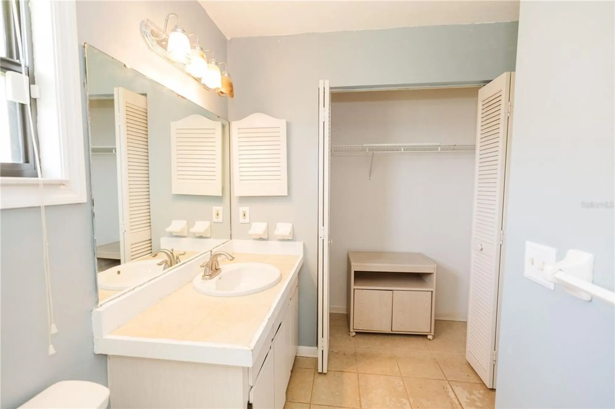 Property Slideshow image 34 of 41 | 3130 prairie dunes cir, Lakeland, FL, 33810