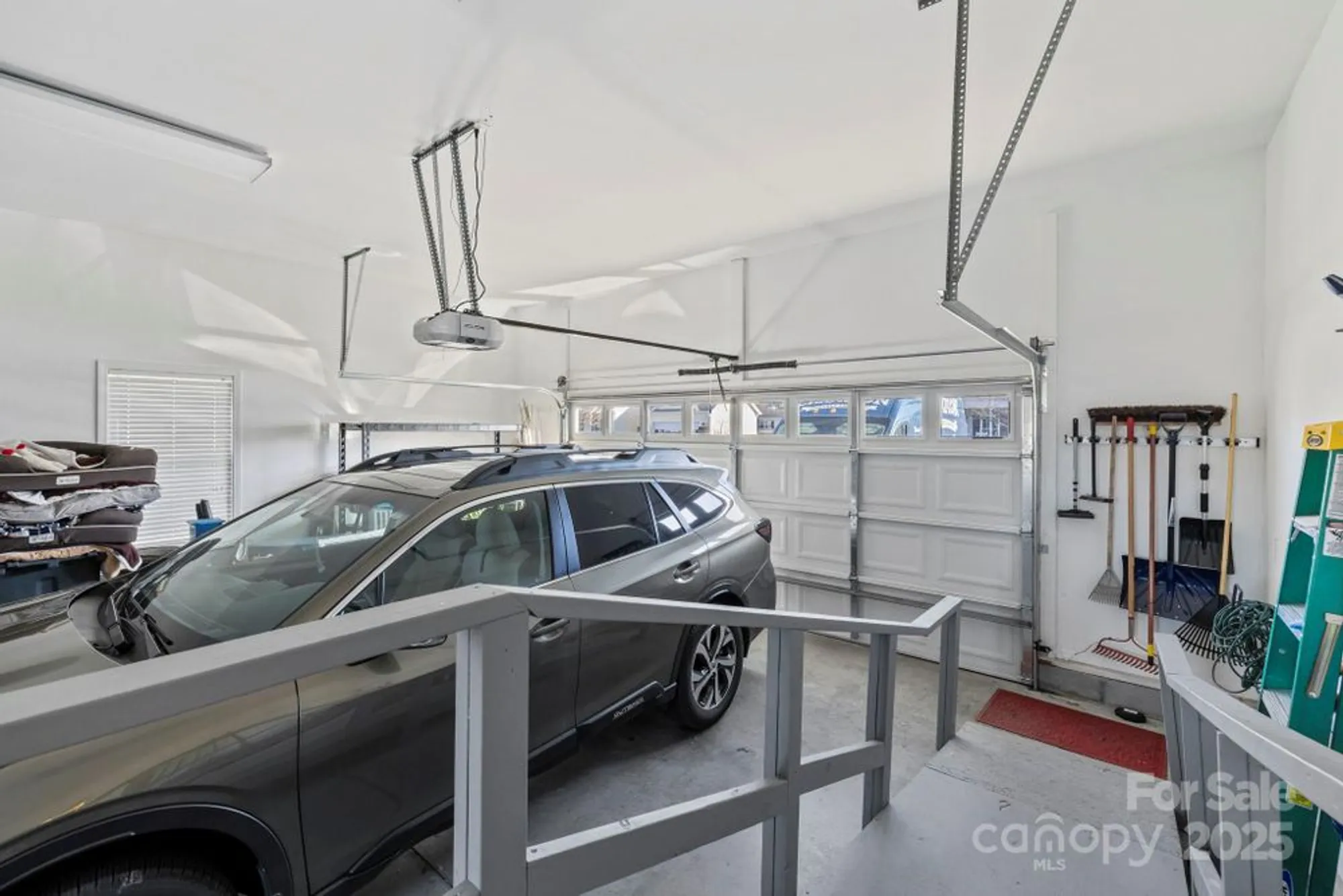 Property Slideshow image 35 of 48 | 494 riverwind dr, Hendersonville, NC, 28739